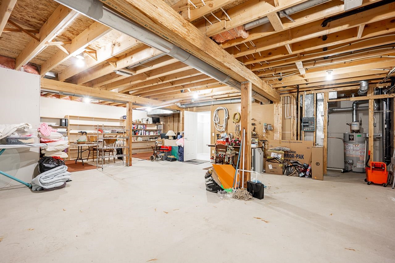3 15425 ROSEMARY HEIGHTS CRESCENT