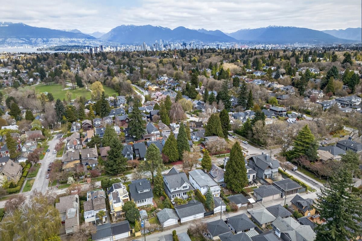 1850 W 36TH AVENUE