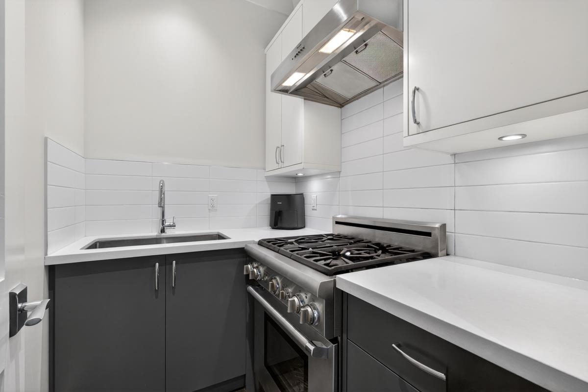 1850 W 36TH AVENUE