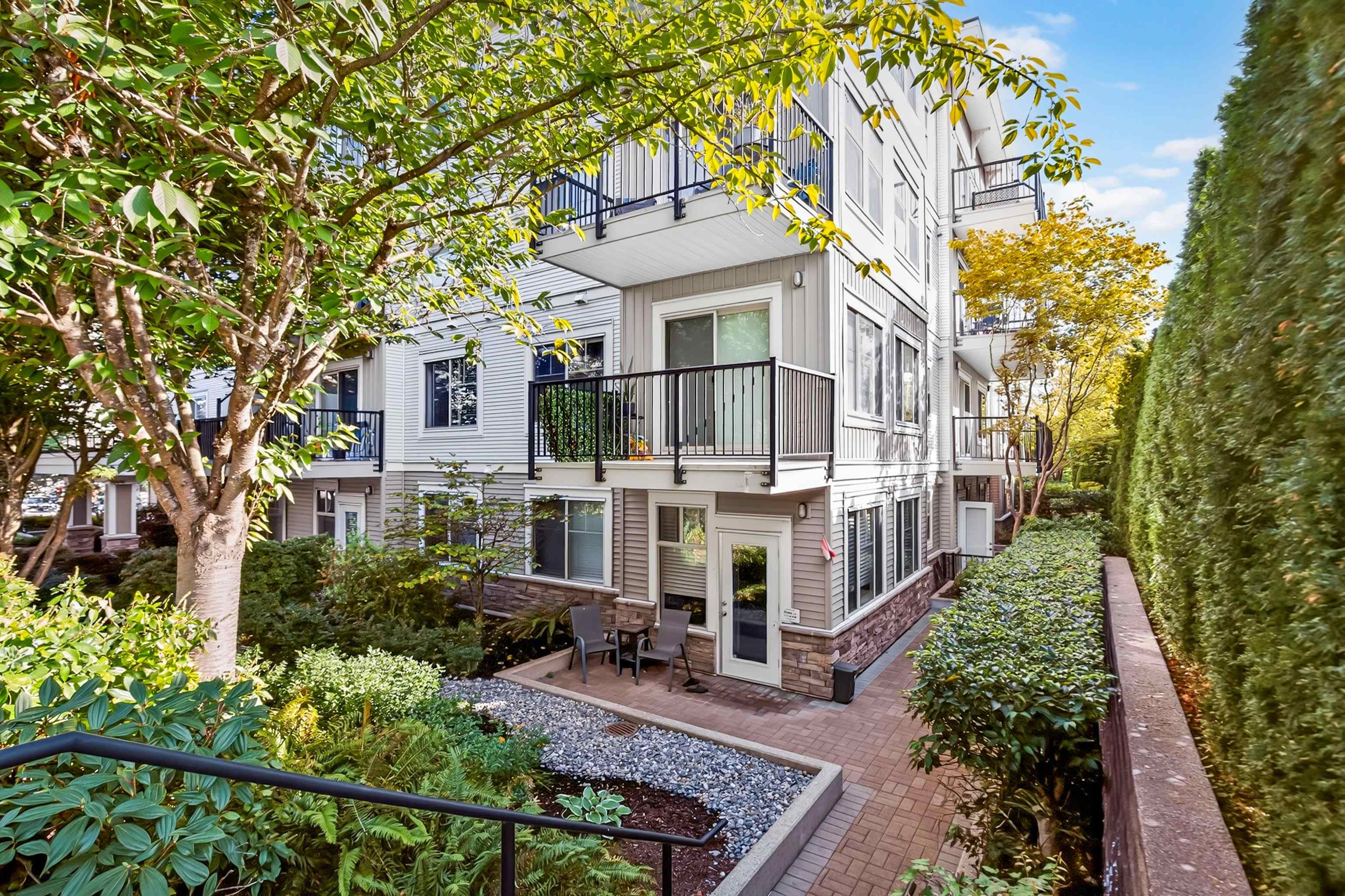 210 22290 NORTH AVENUE