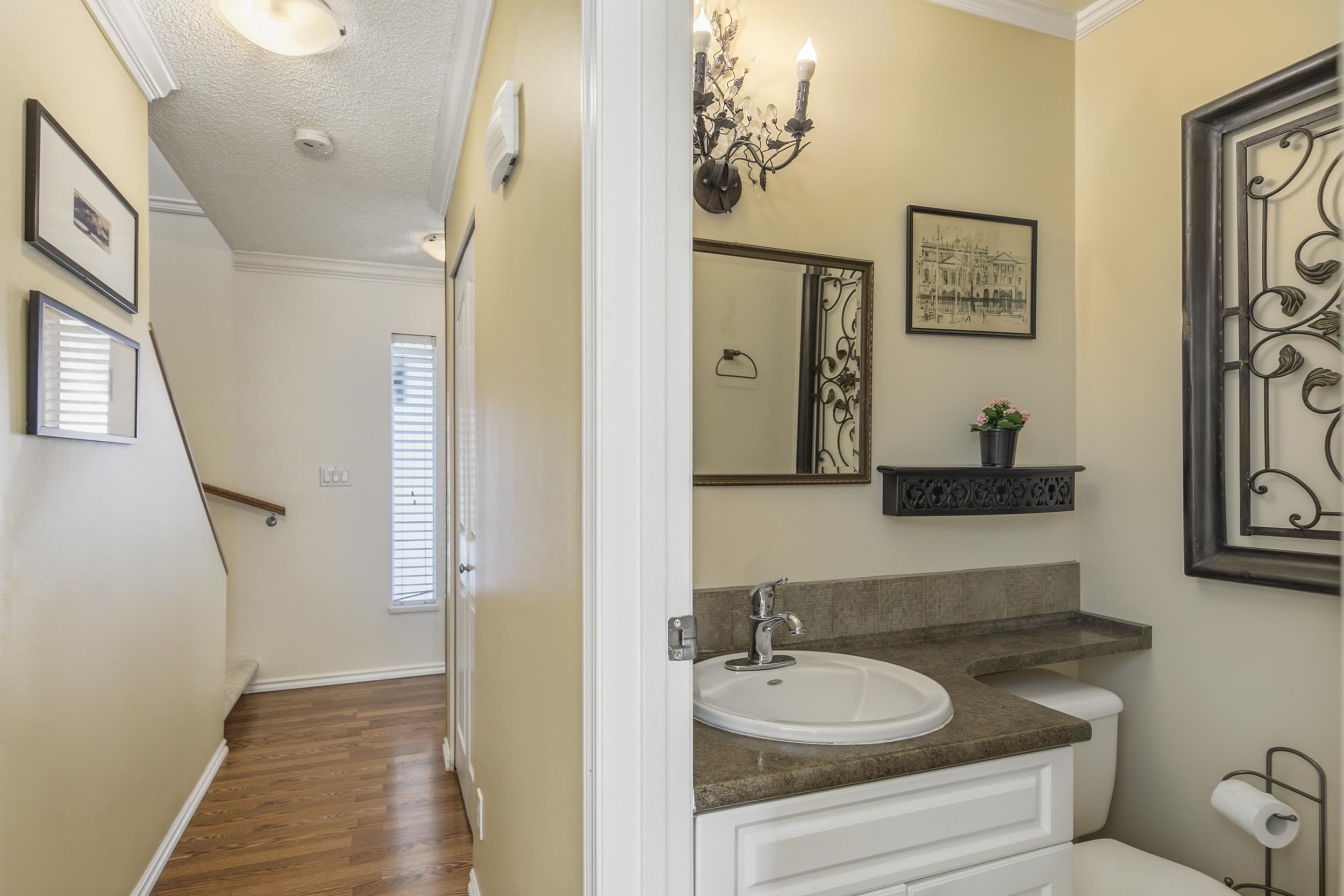 3 9080 PARKSVILLE DRIVE