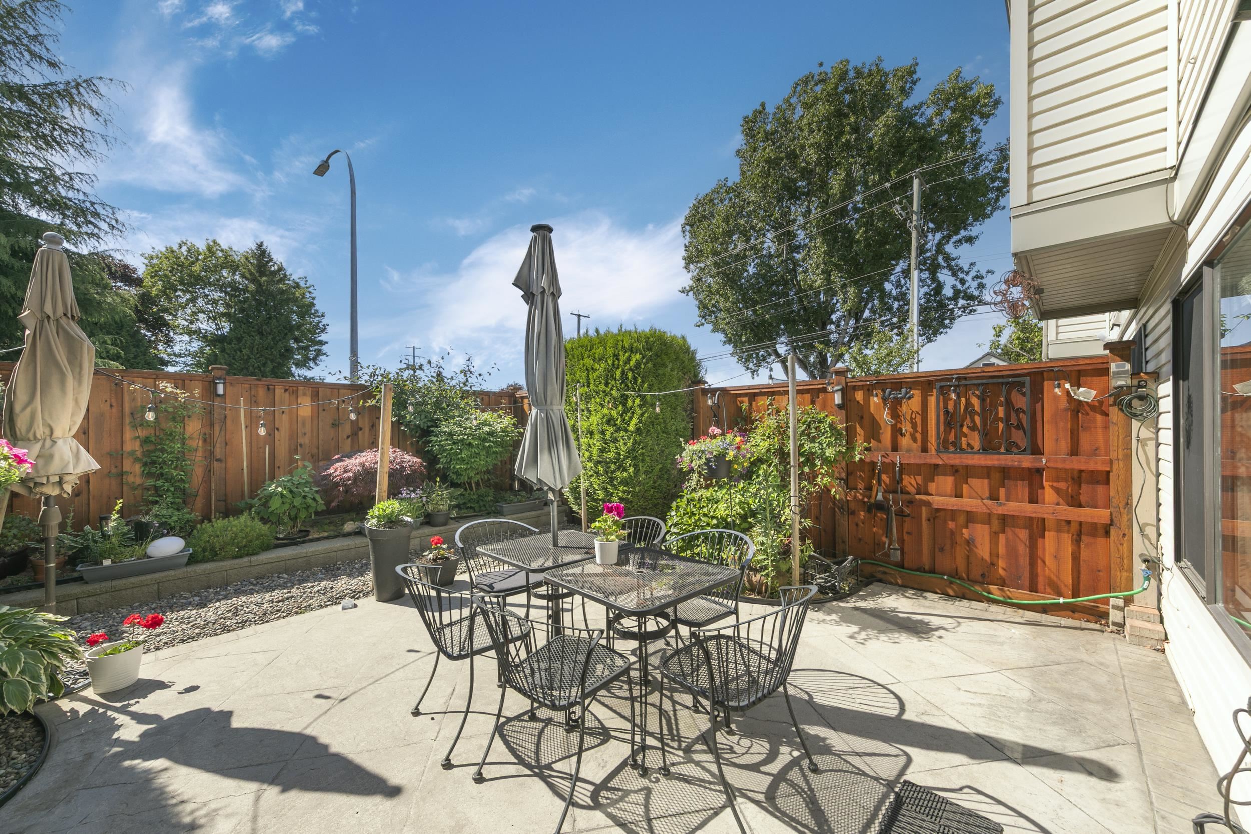 3 9080 PARKSVILLE DRIVE