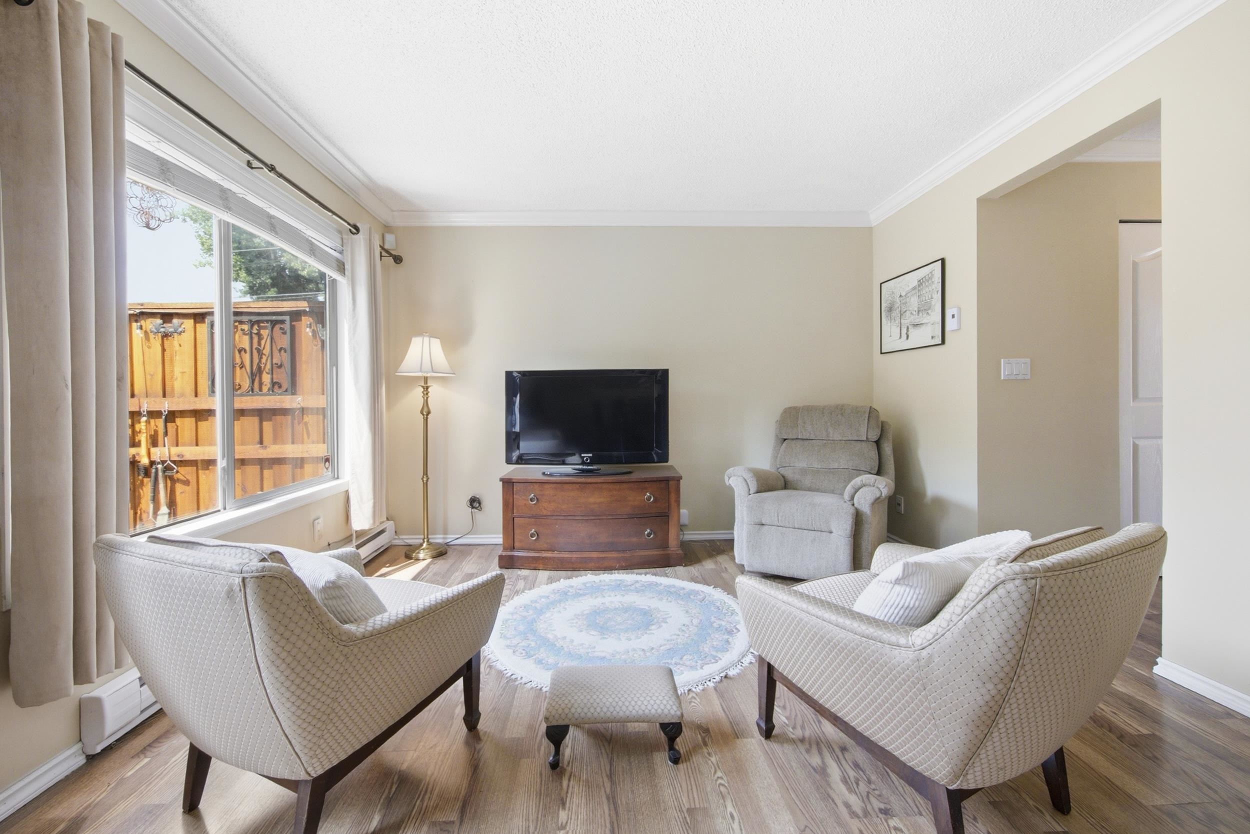3 9080 PARKSVILLE DRIVE