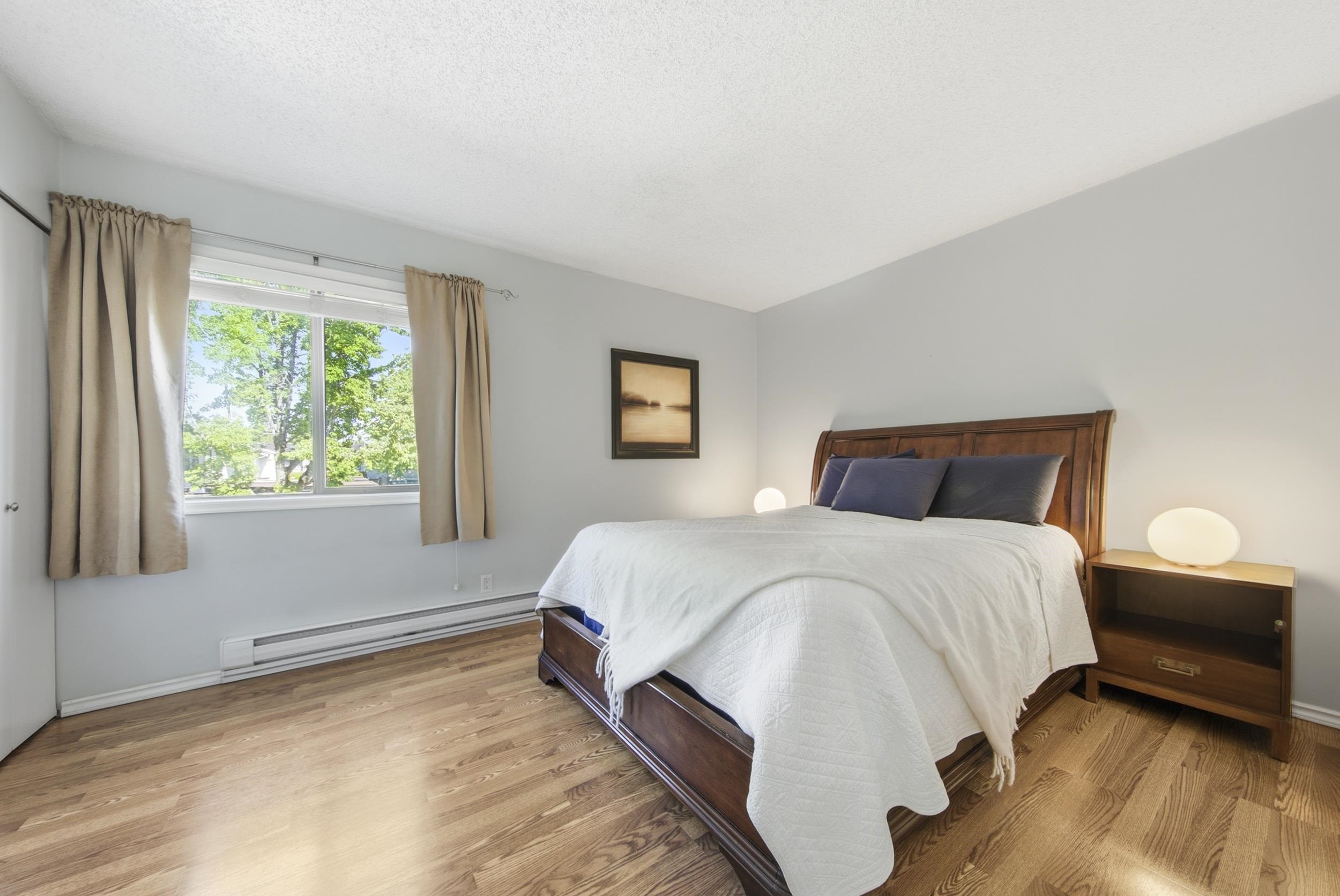 3 9080 PARKSVILLE DRIVE