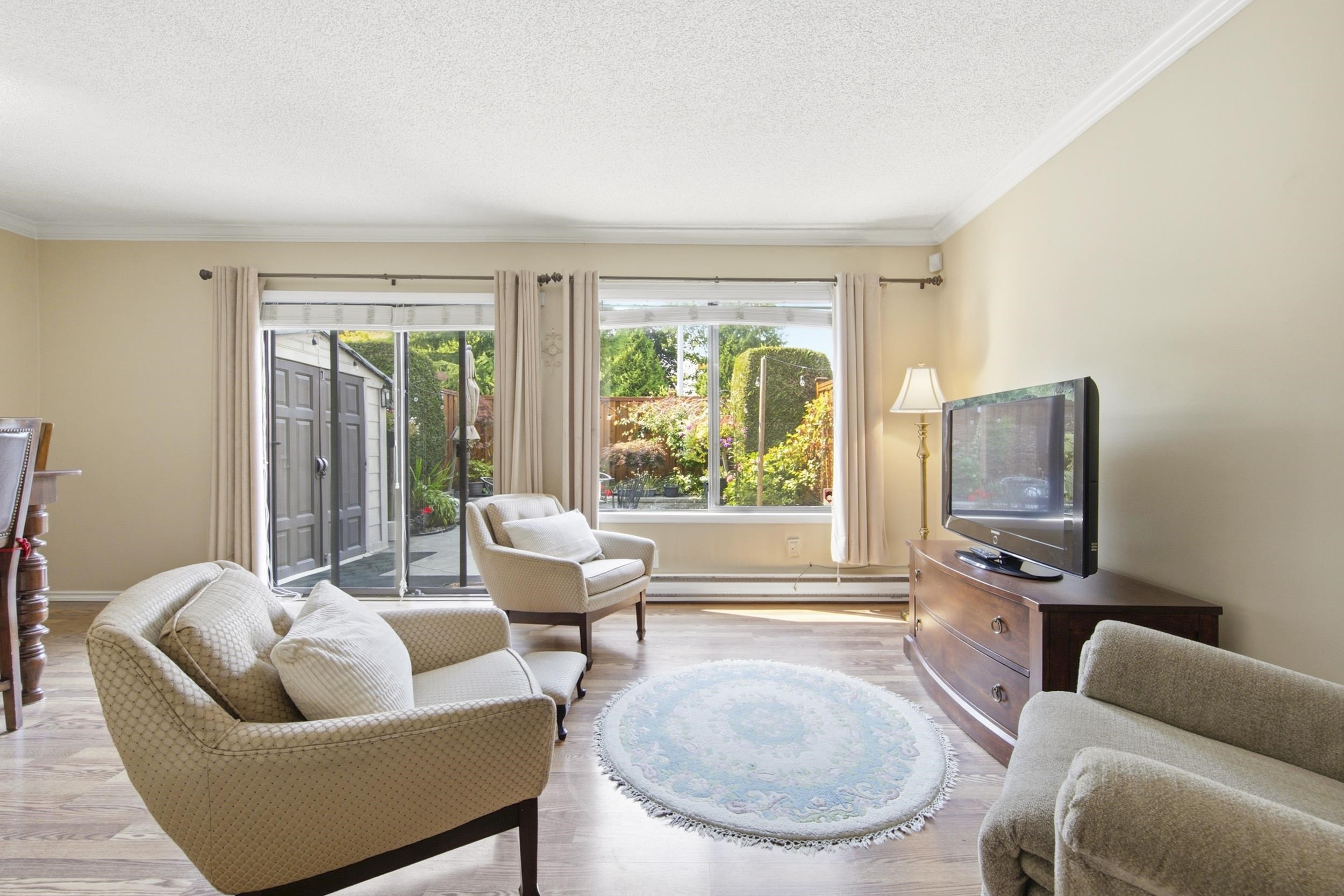 3 9080 PARKSVILLE DRIVE