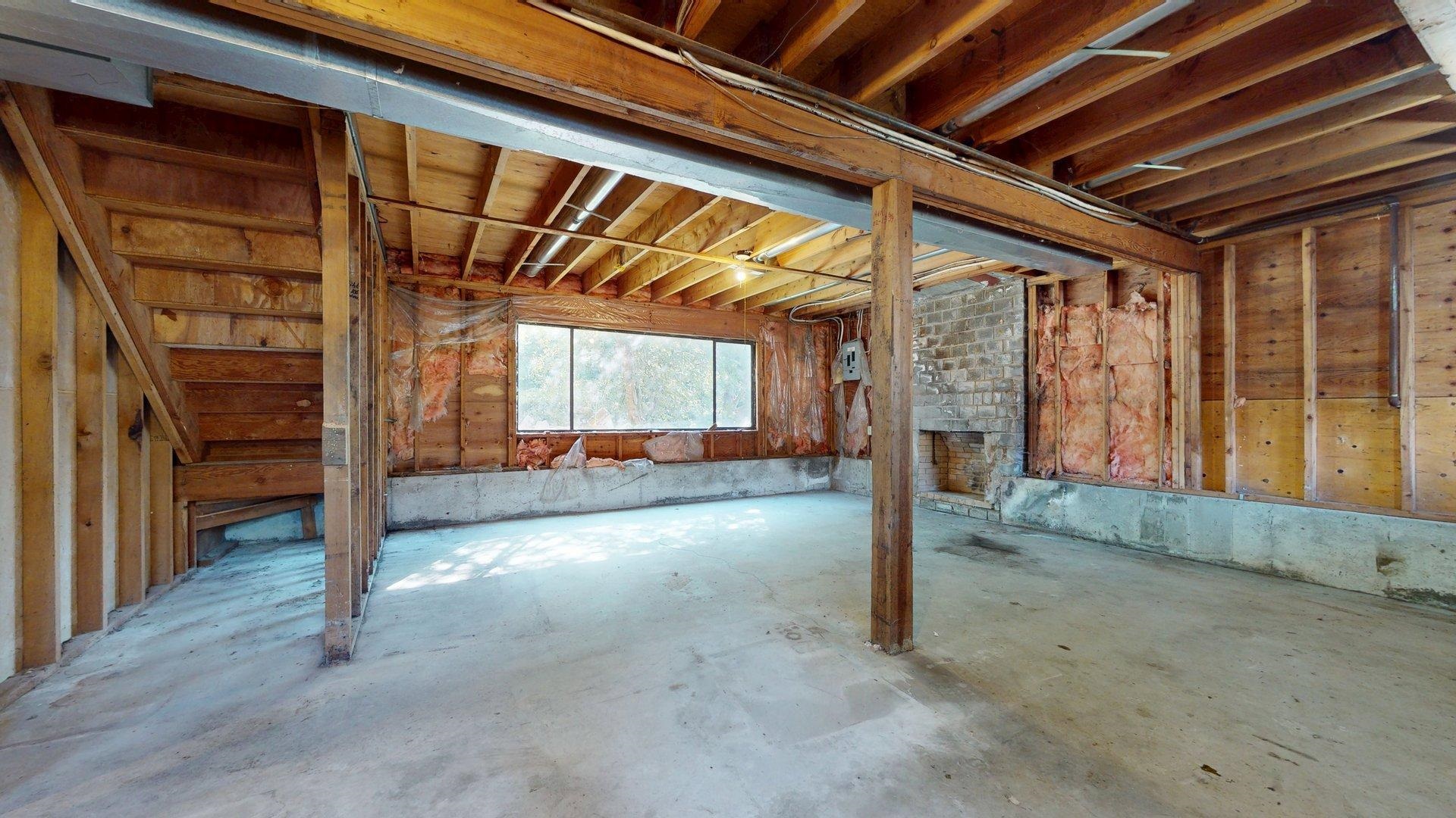 38347 GUILFORD DRIVE