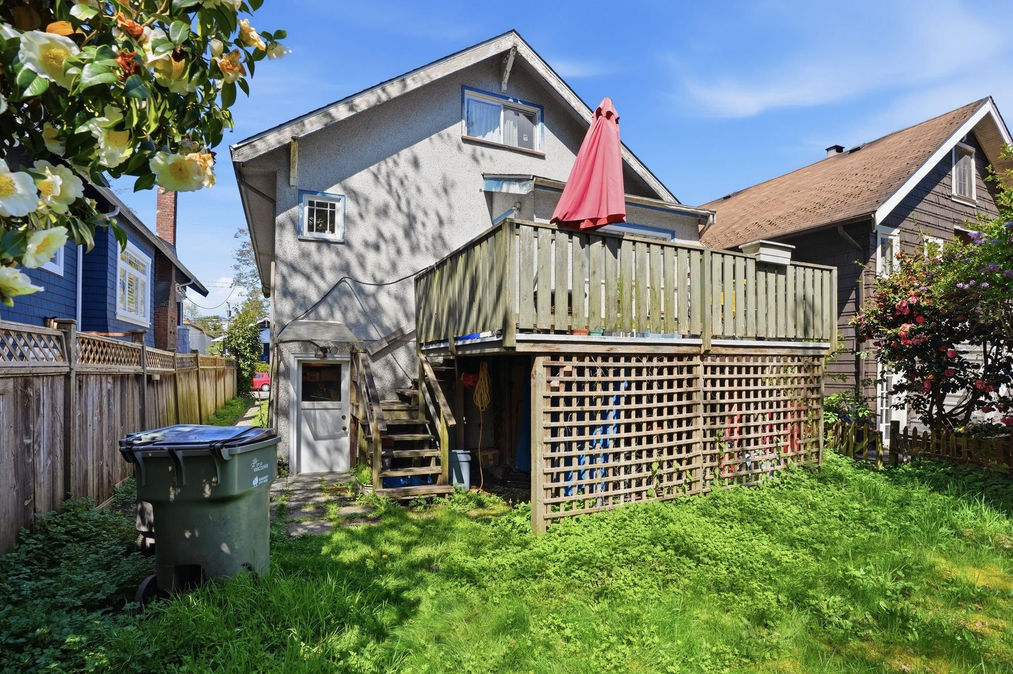 3174 W 5TH AVENUE