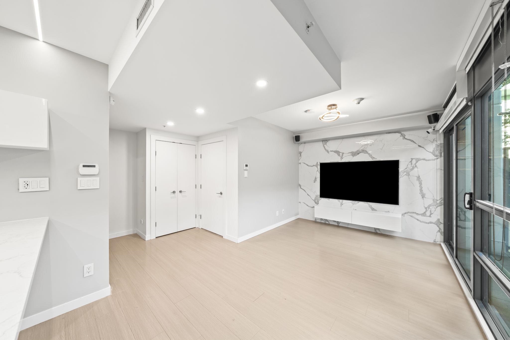 105 2378 ALPHA AVENUE