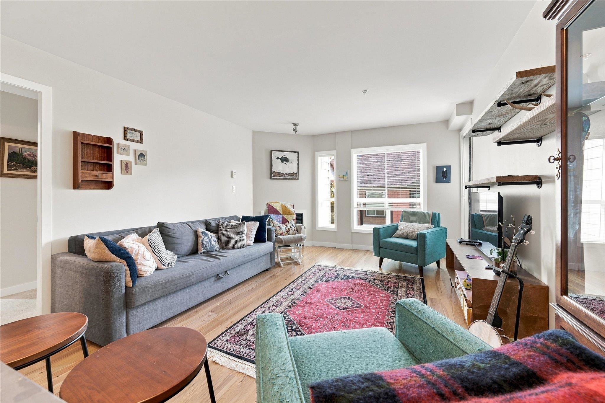 207 1212 MAIN STREET