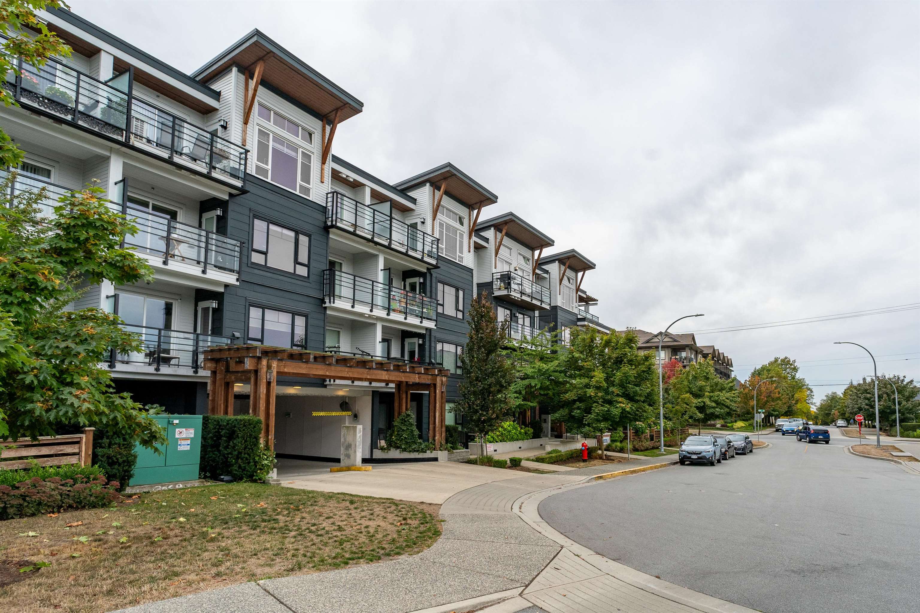 101 22136 49 AVENUE