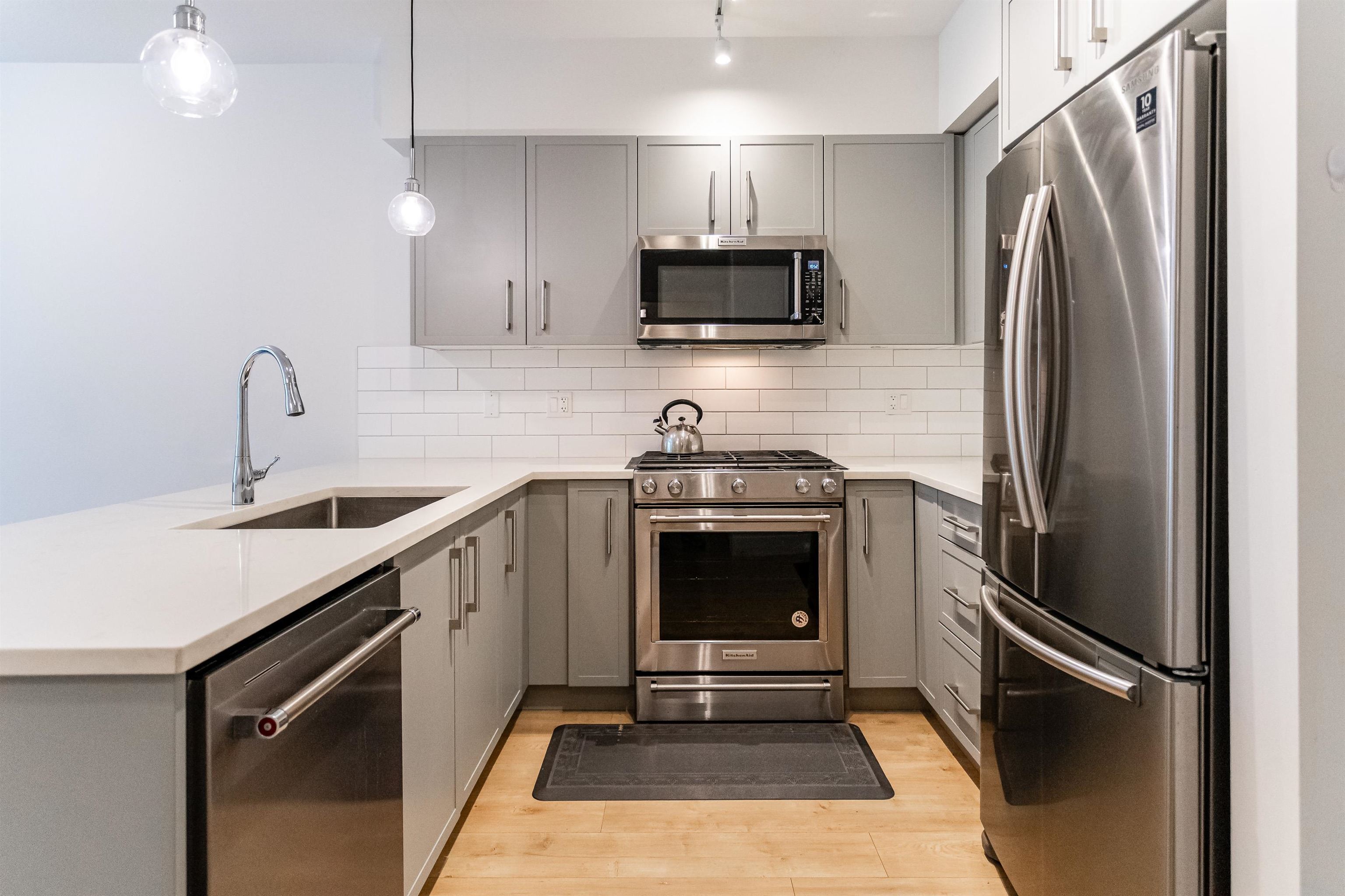 101 22136 49 AVENUE