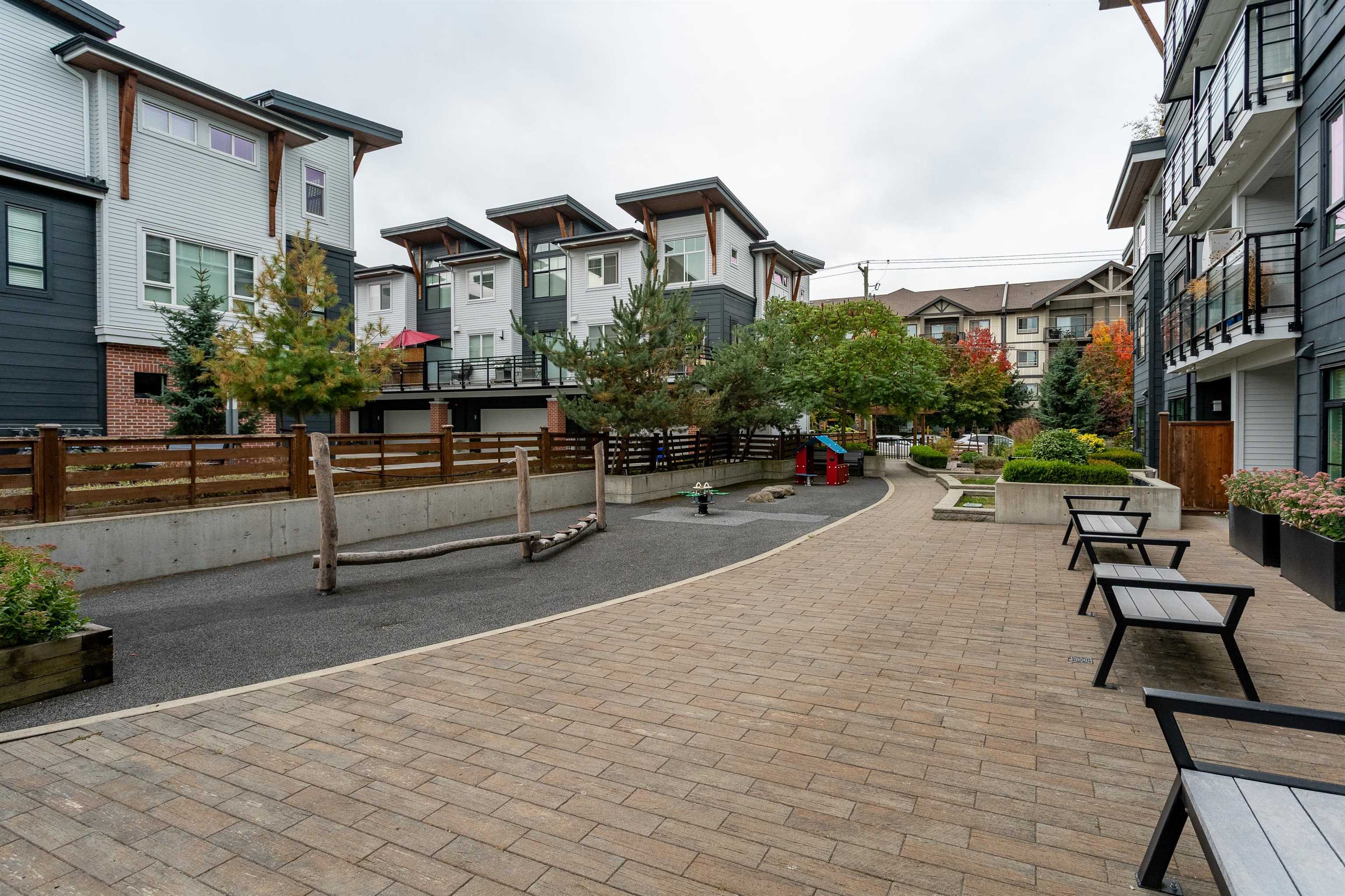 101 22136 49 AVENUE