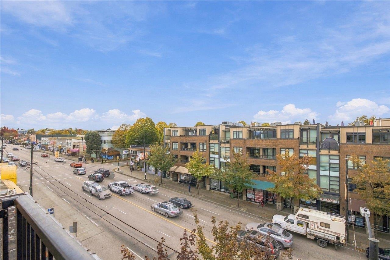 401 2141 E HASTINGS STREET