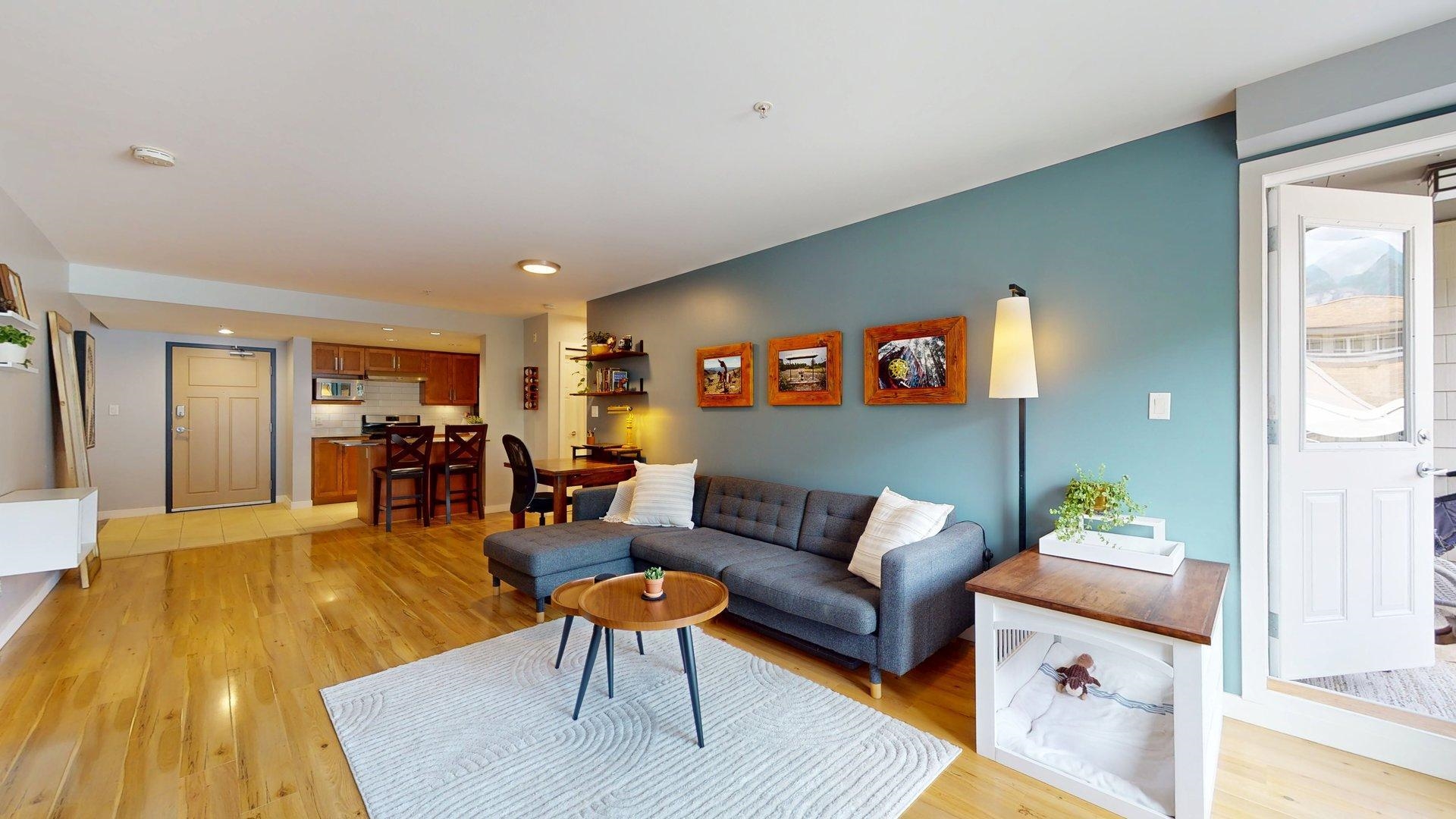 213 1212 MAIN STREET