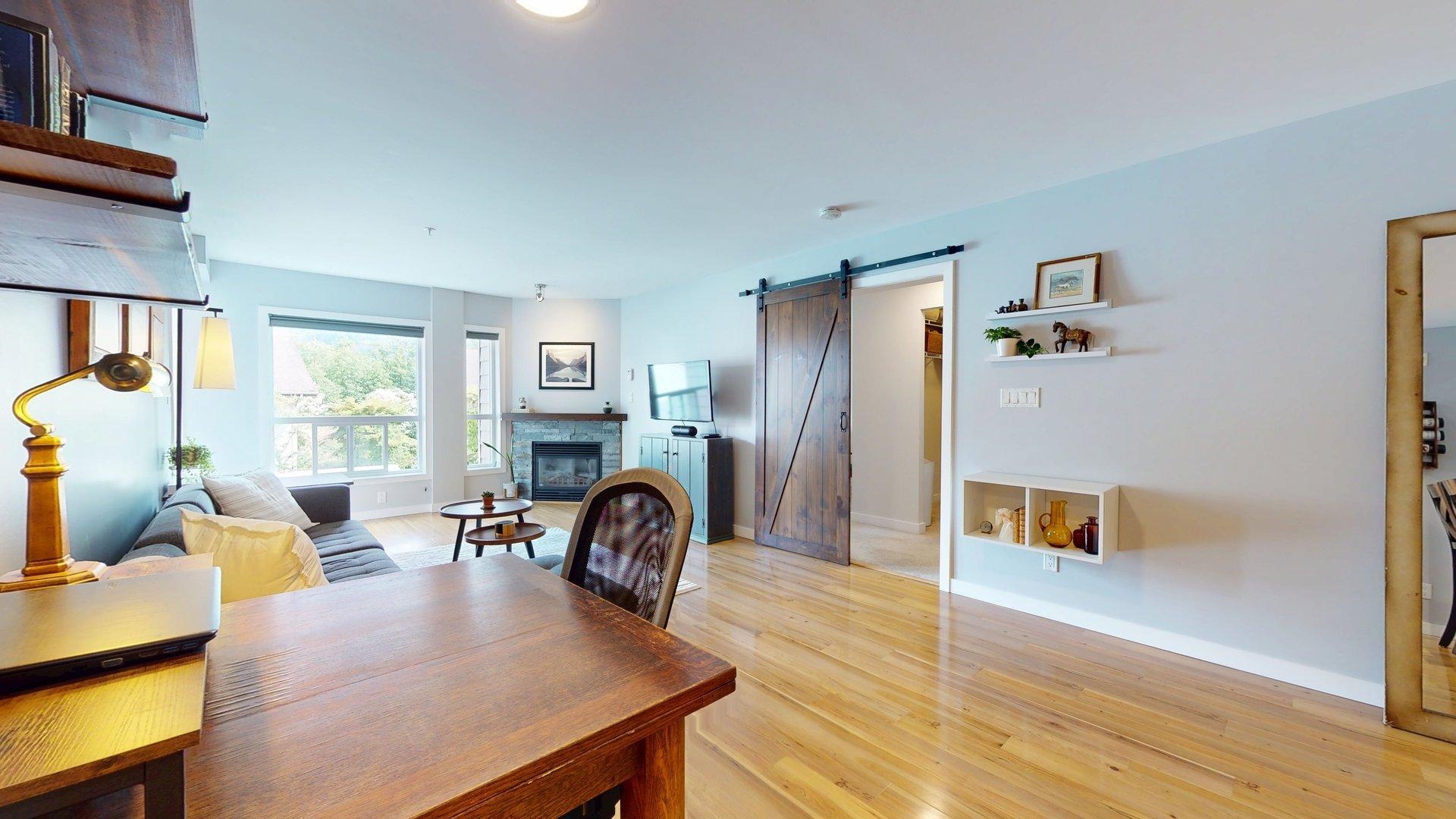 213 1212 MAIN STREET
