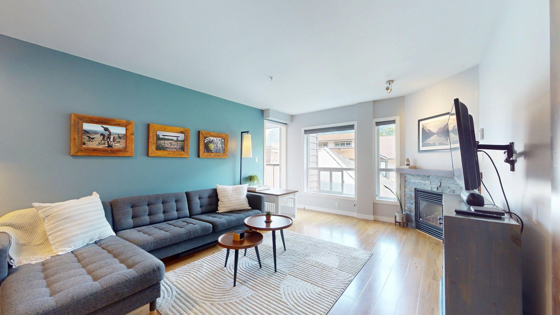 213 1212 MAIN STREET