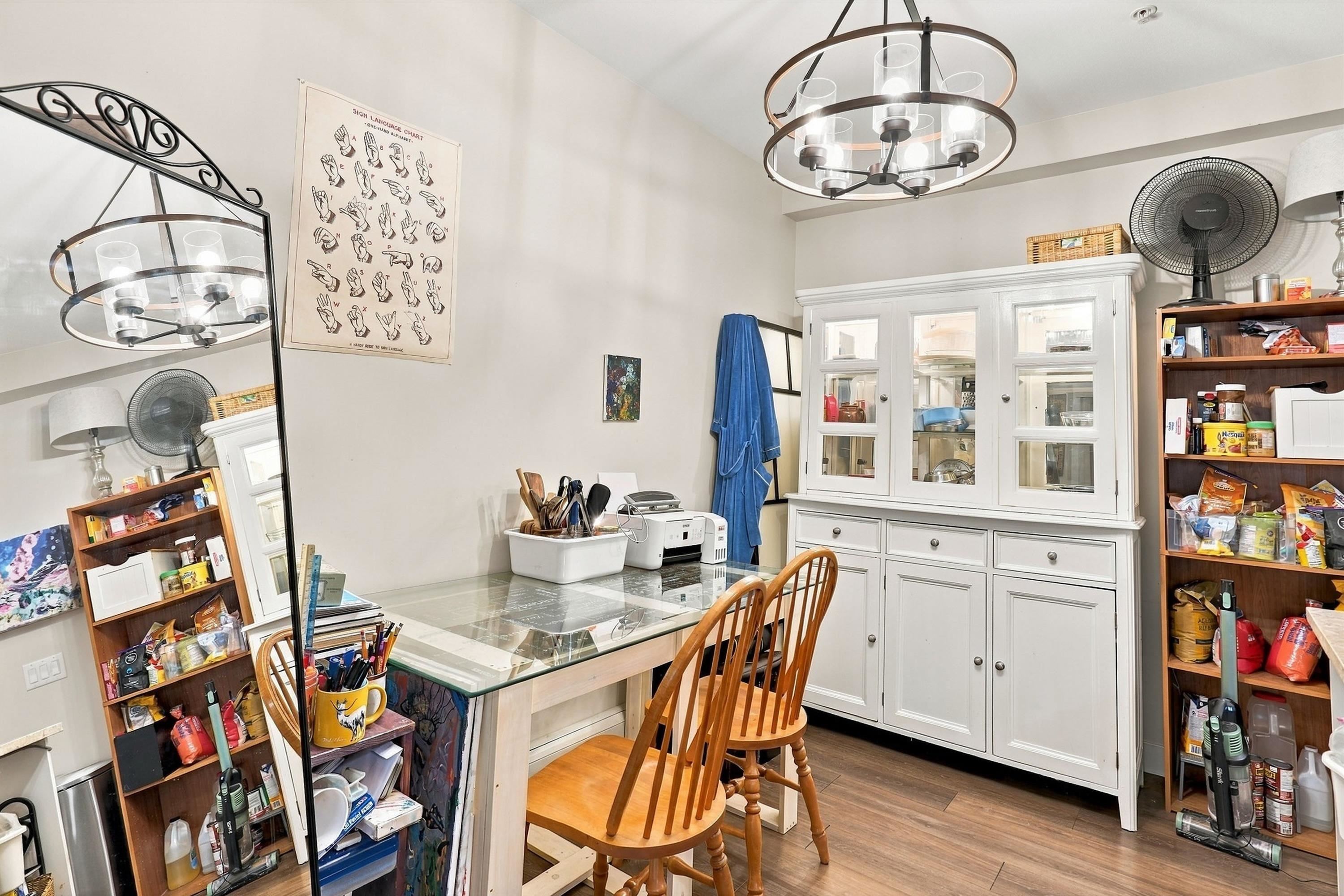 302 11077 RAVINE ROAD