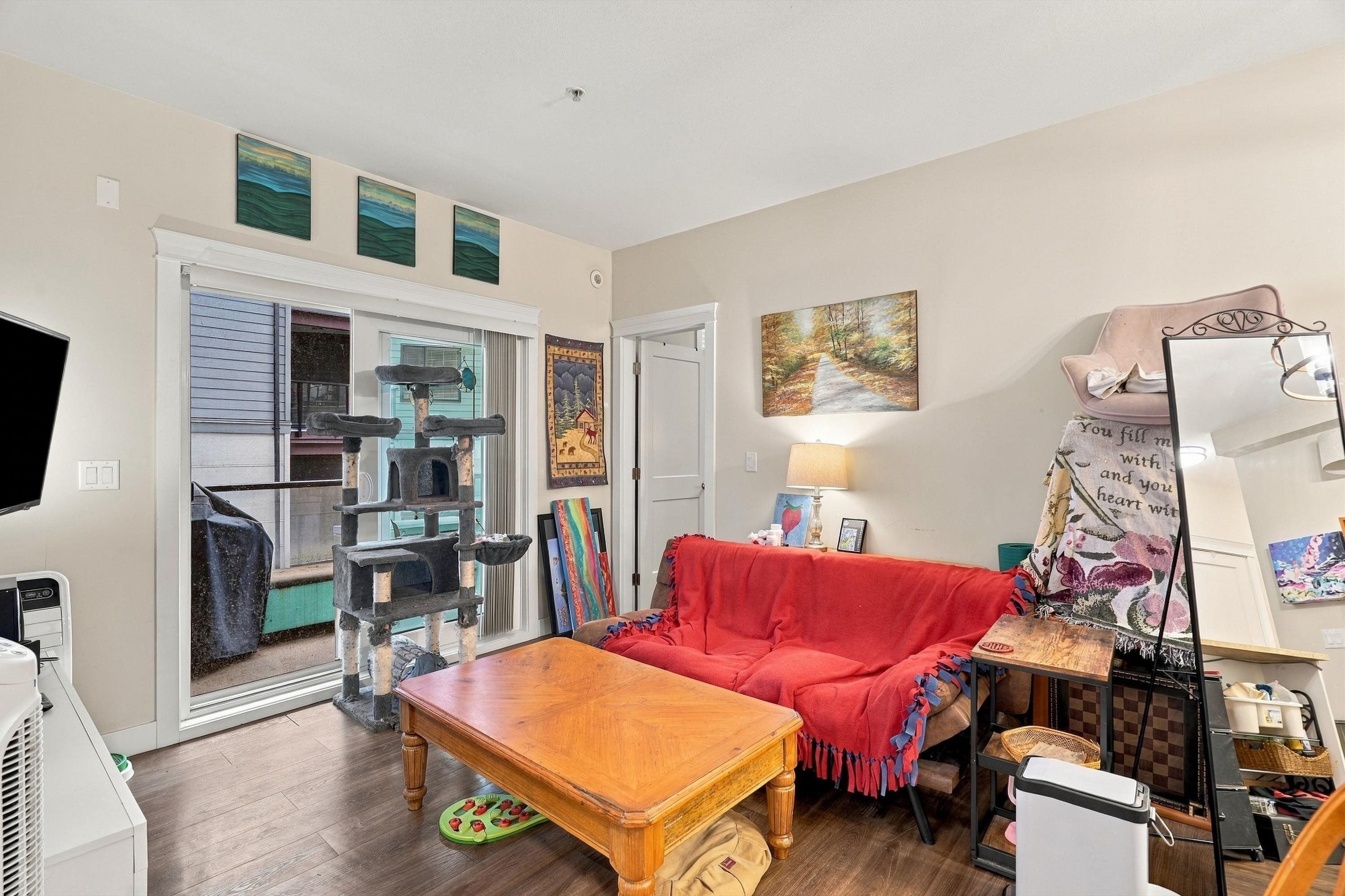 302 11077 RAVINE ROAD