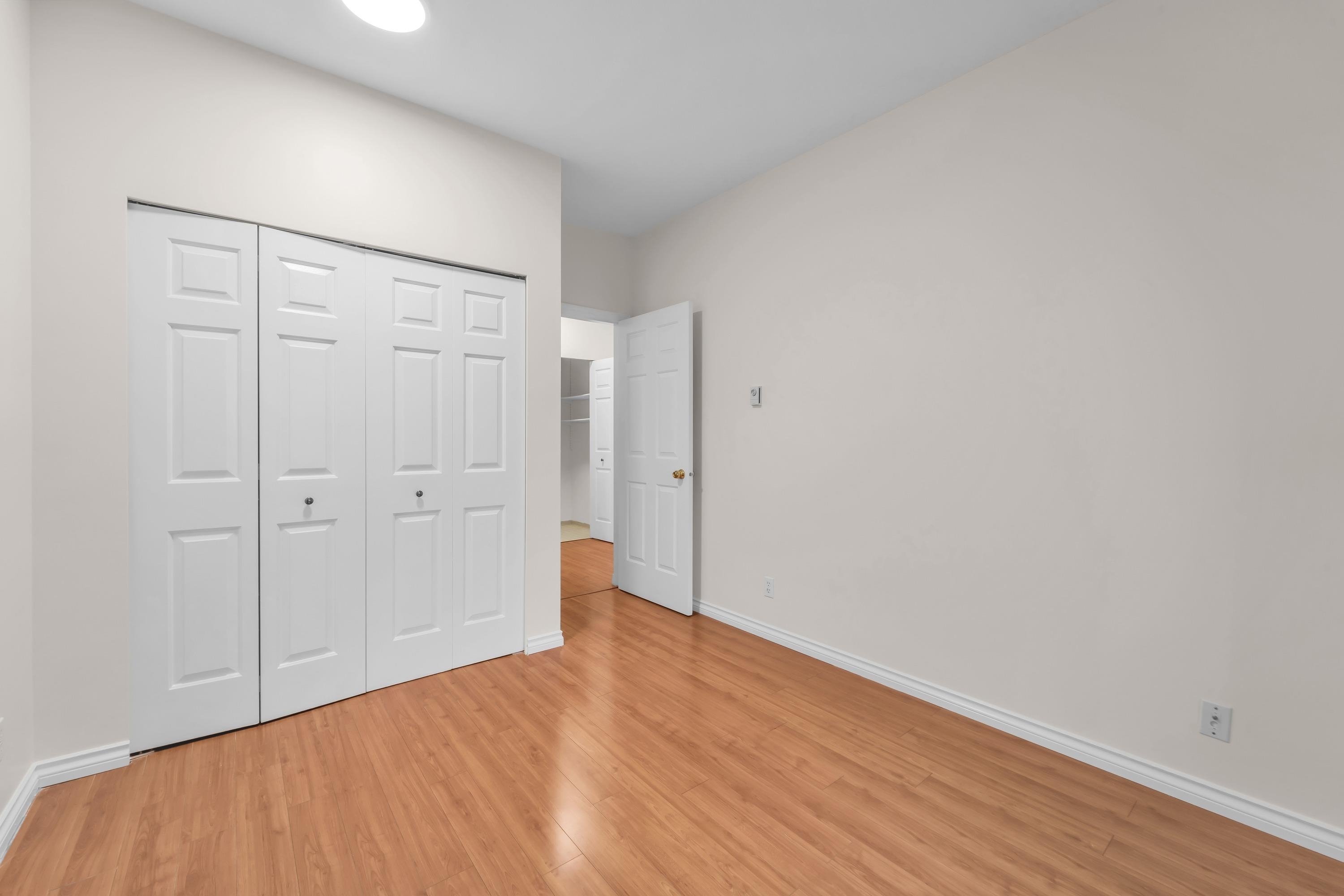 205 7300 GILBERT ROAD