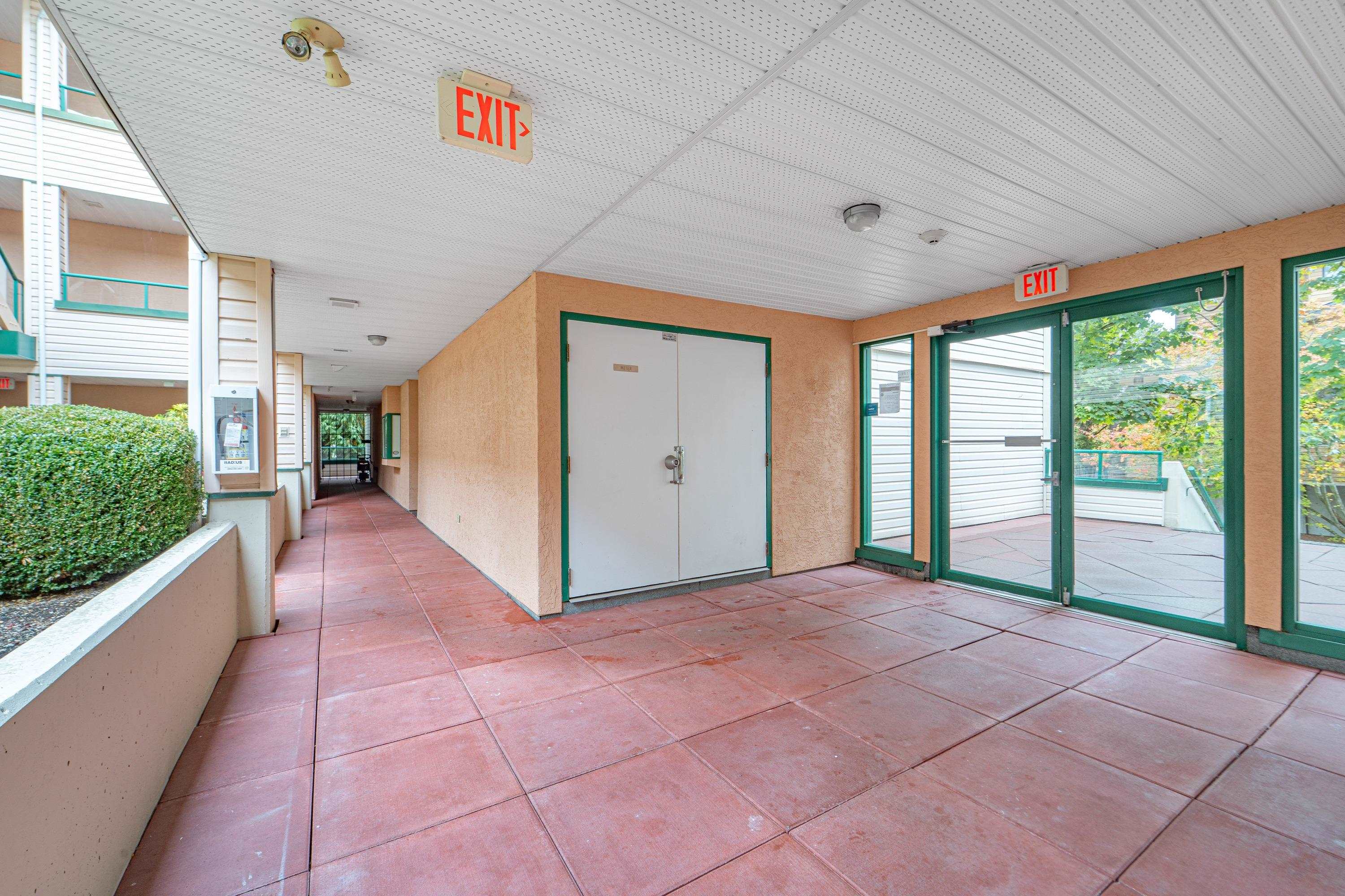 205 7300 GILBERT ROAD