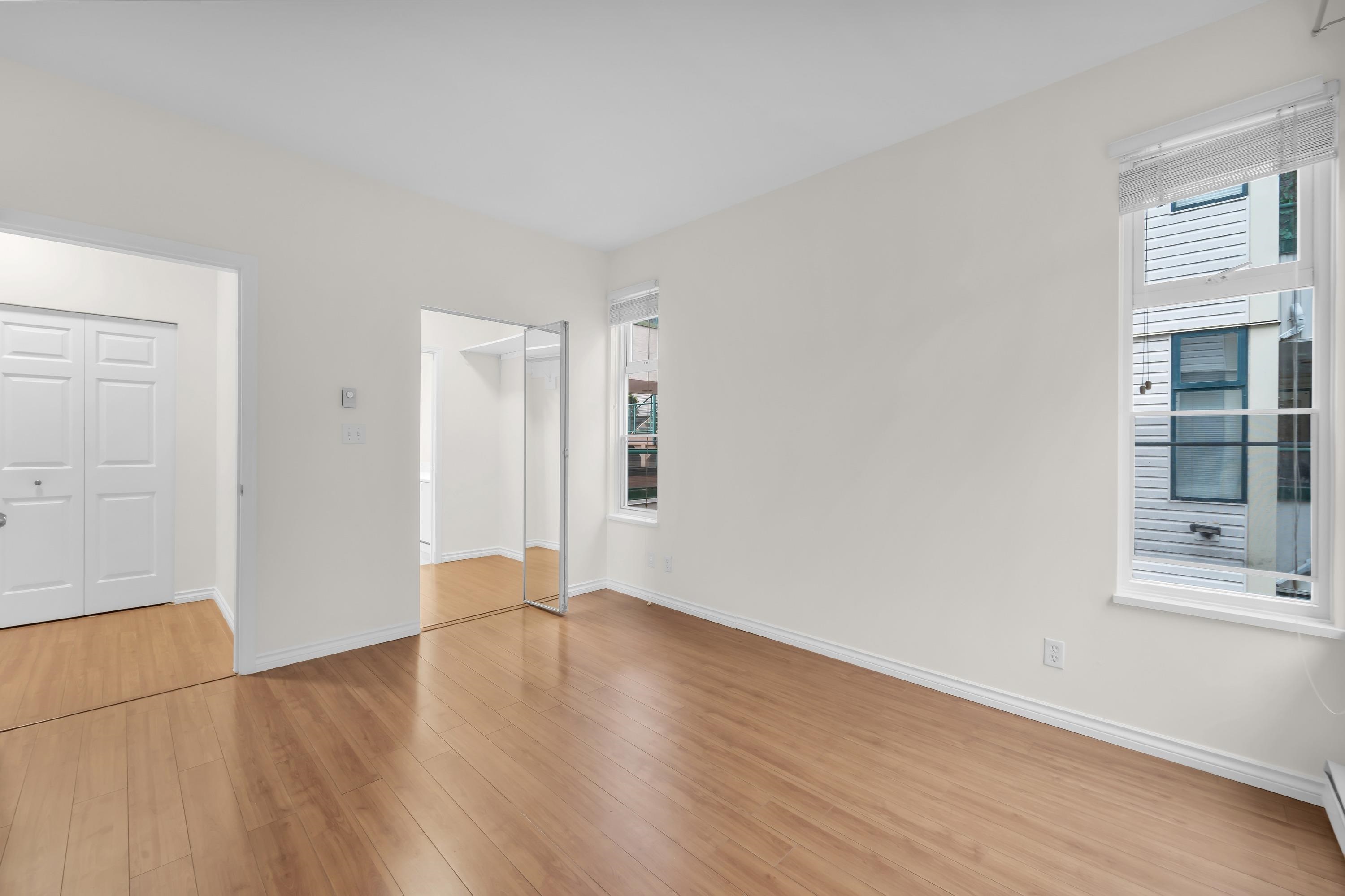 205 7300 GILBERT ROAD
