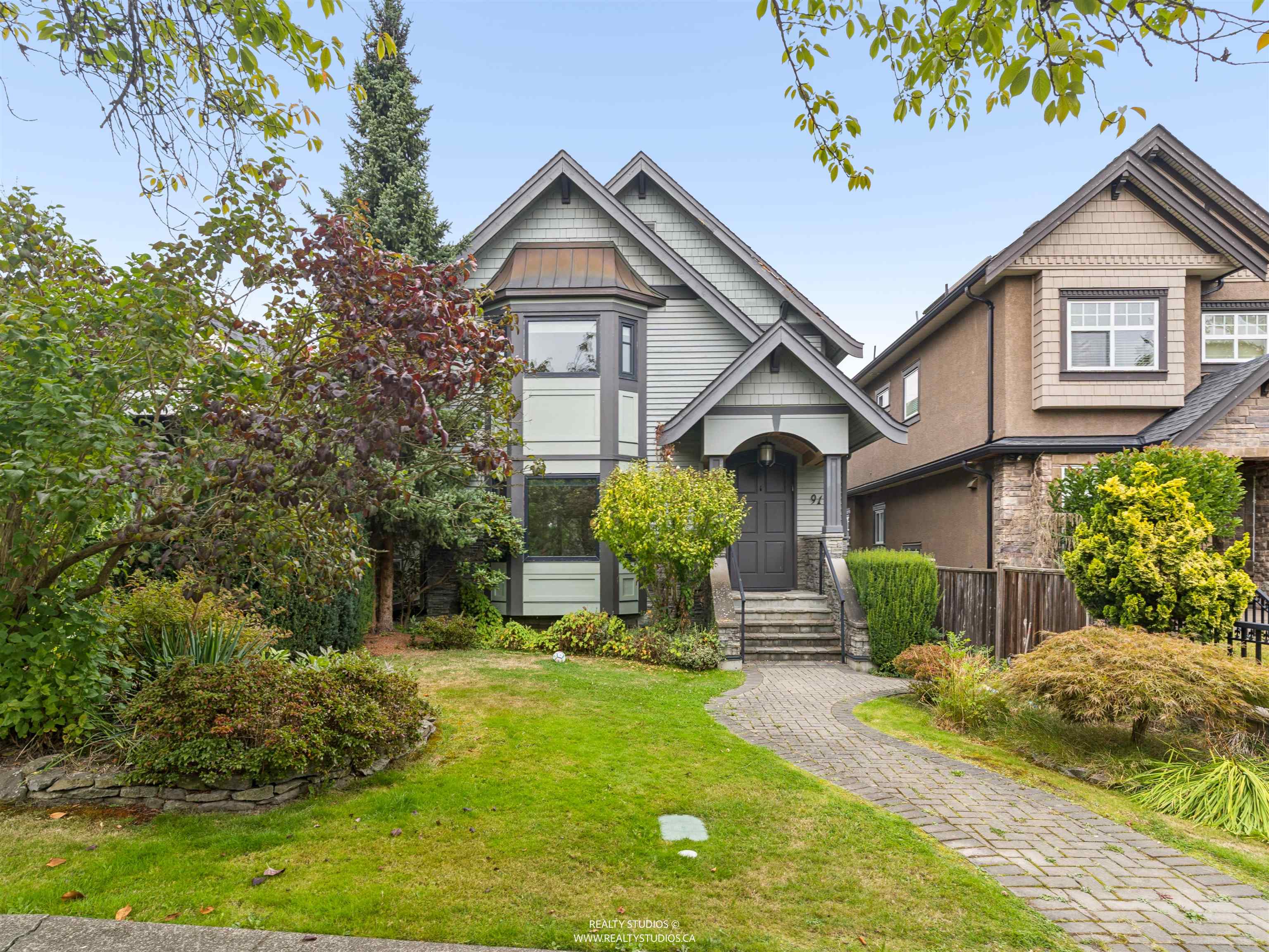 917 W 20TH AVENUE