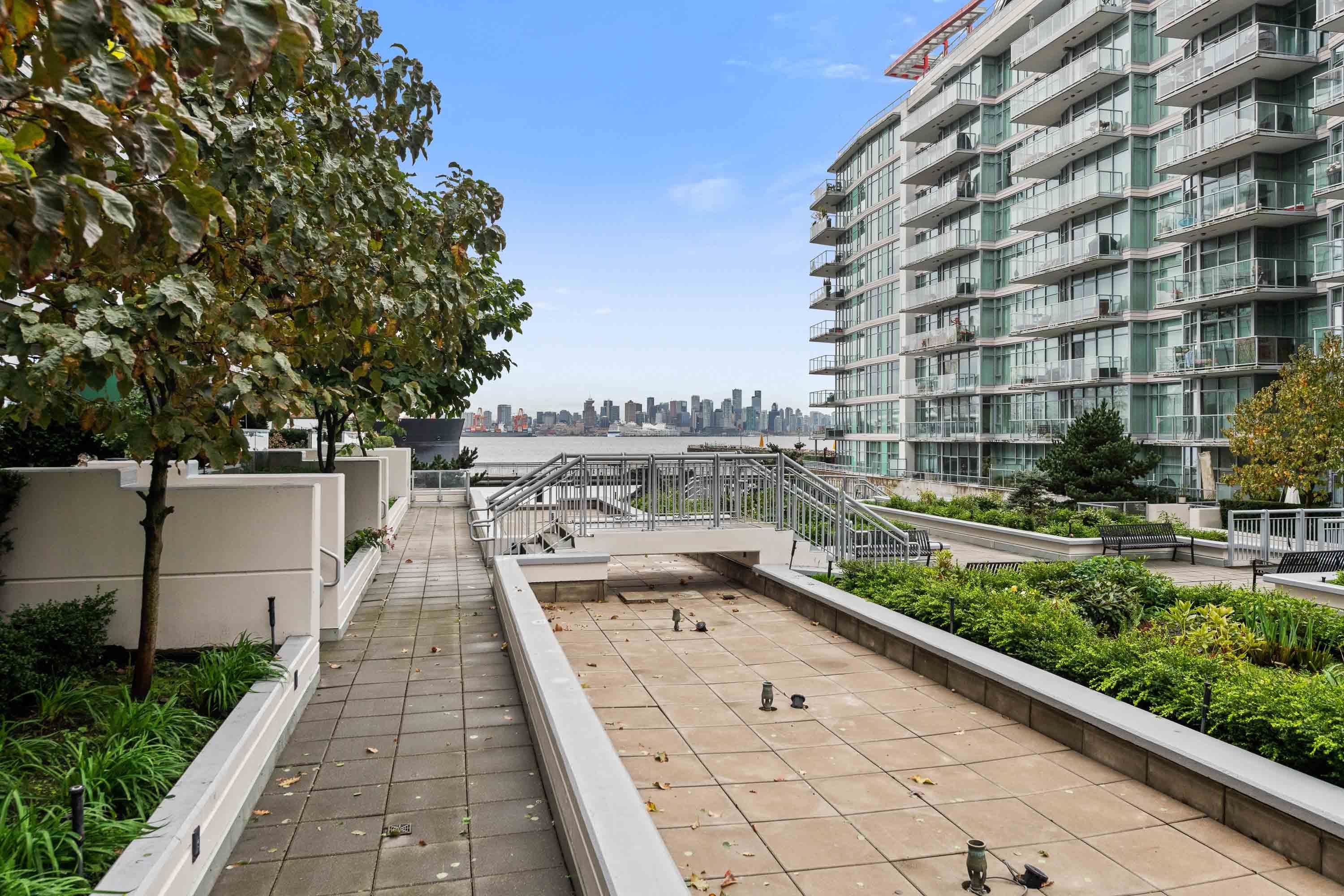 211 185 VICTORY SHIP WAY