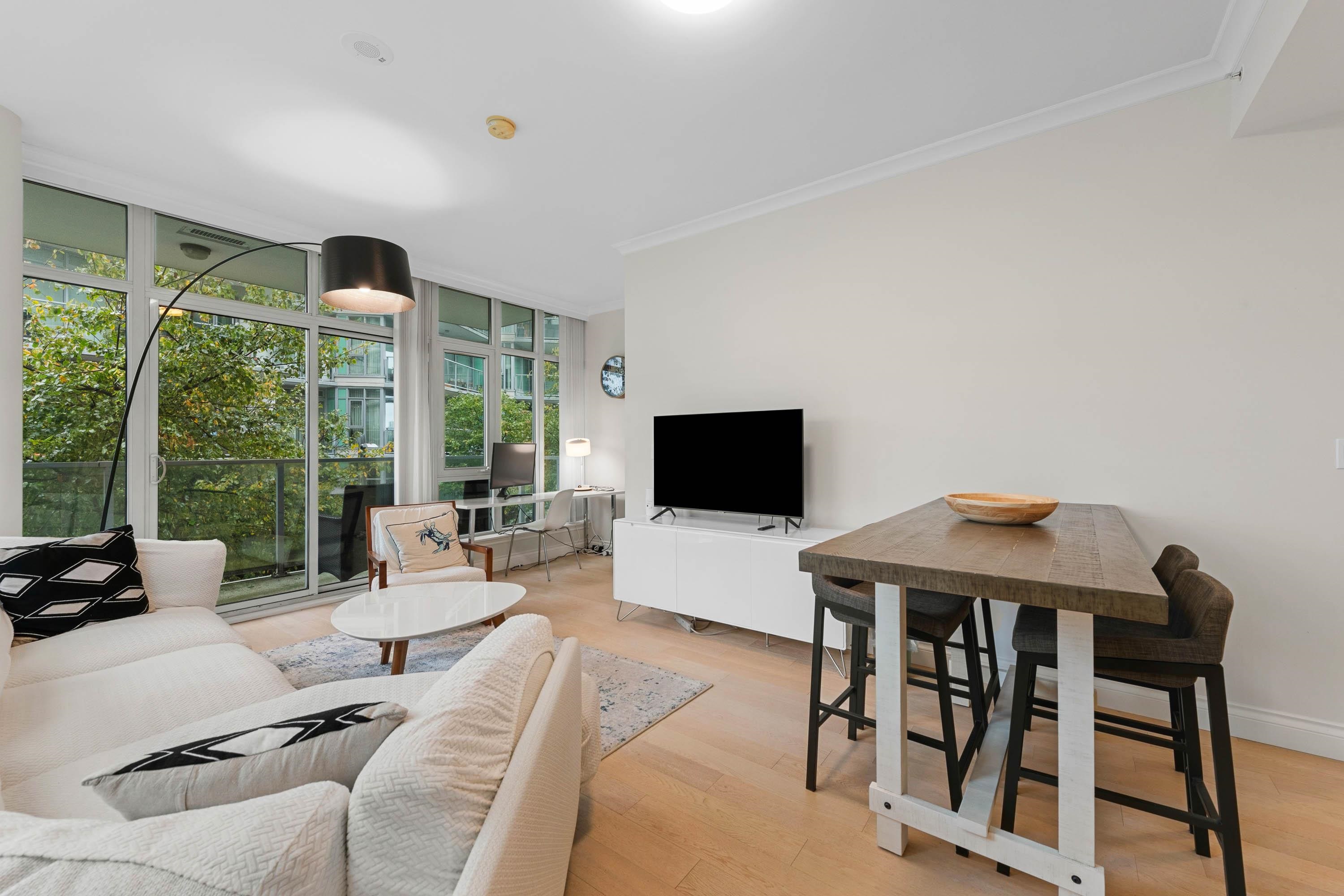 211 185 VICTORY SHIP WAY