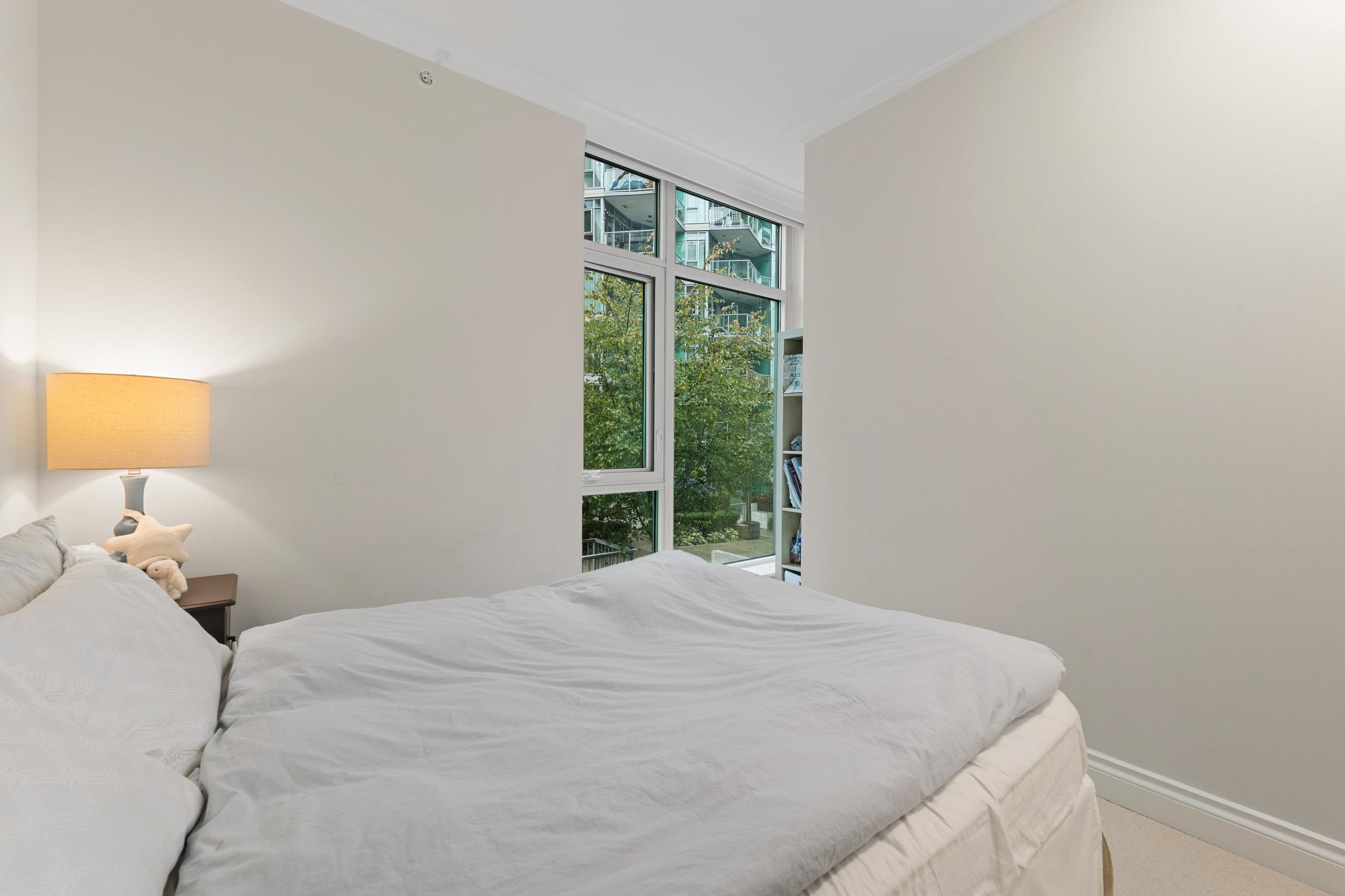 211 185 VICTORY SHIP WAY