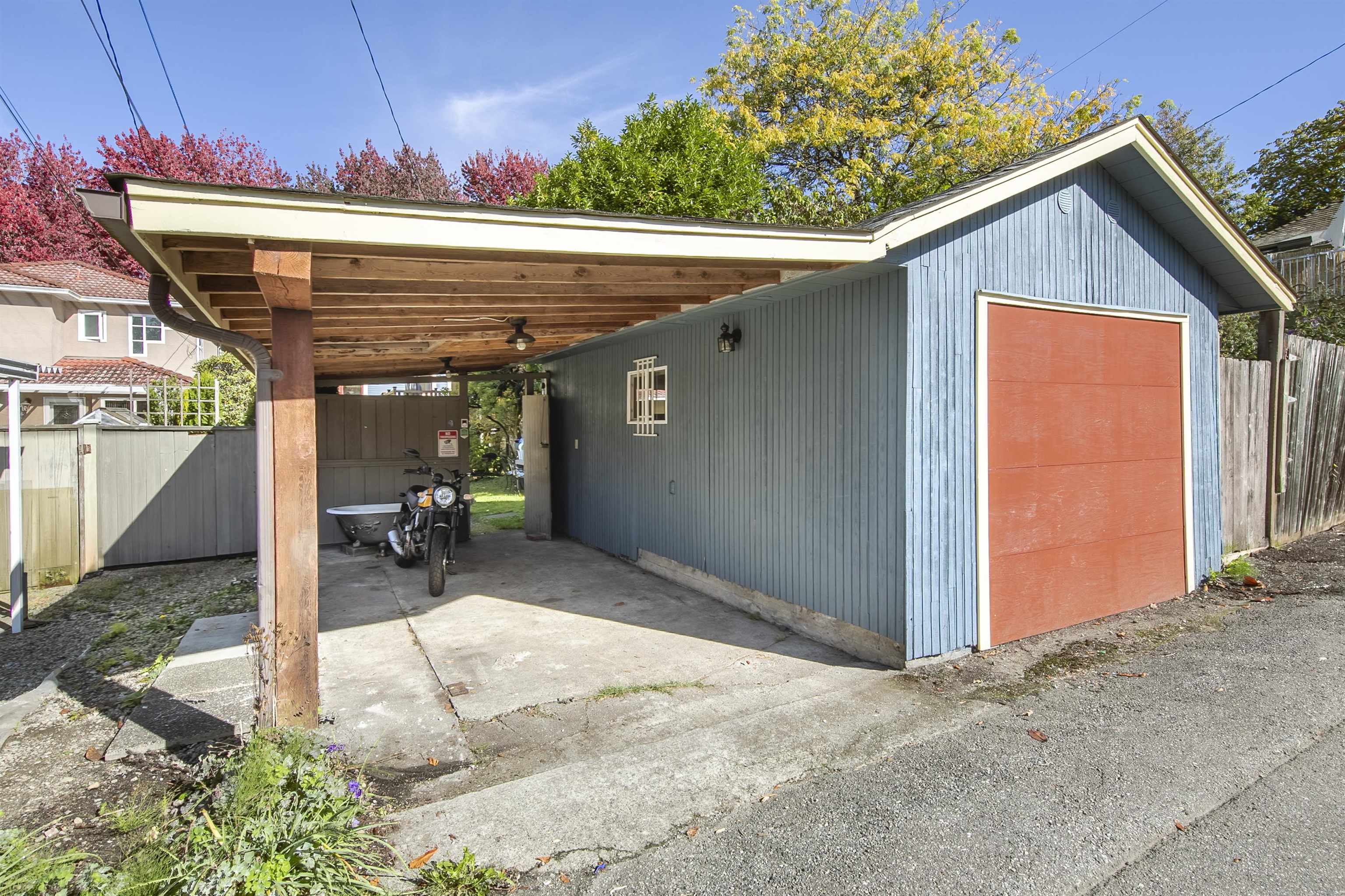 2580 CAMBRIDGE STREET