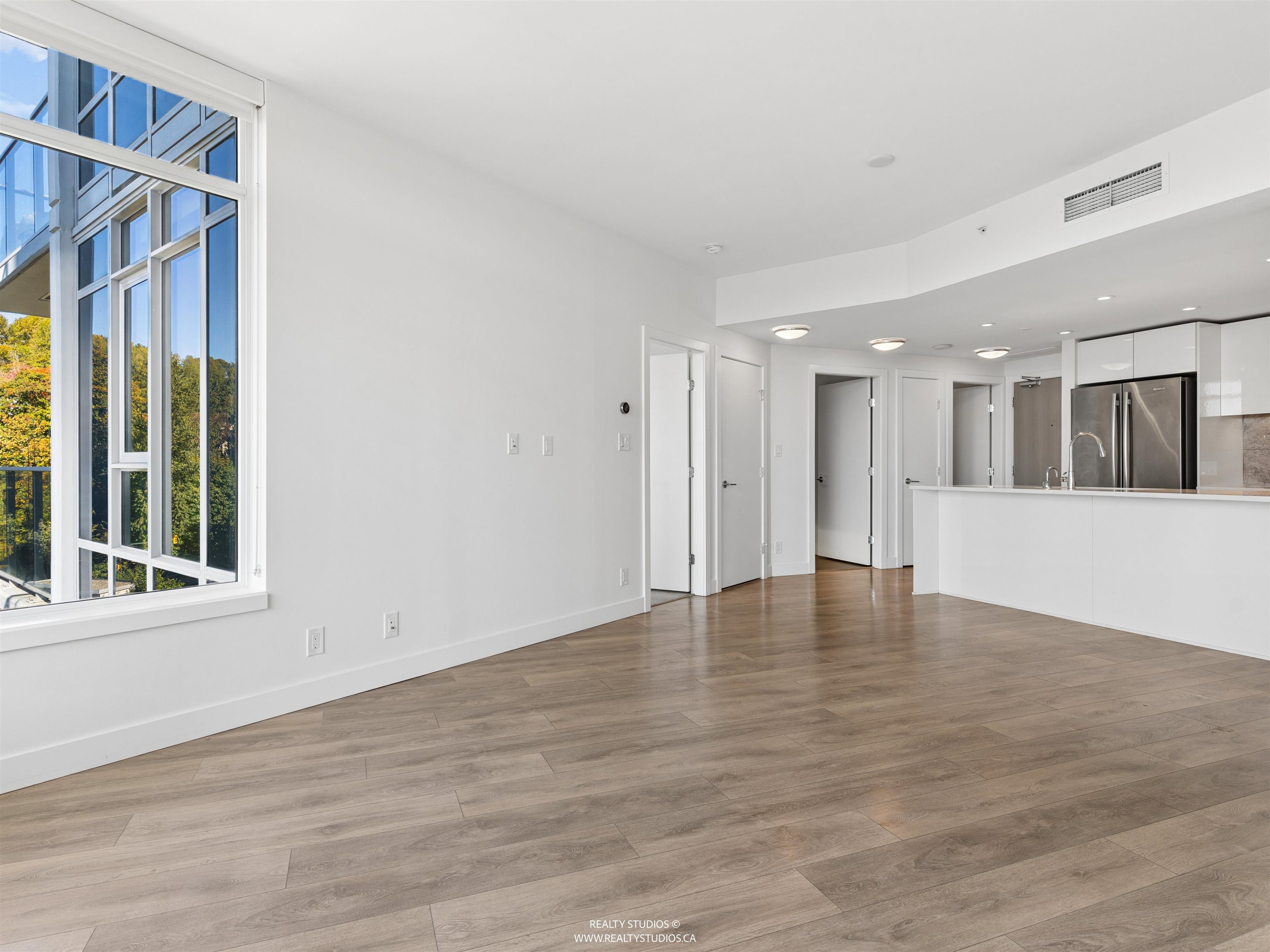 701 3557 SAWMILL CRESCENT