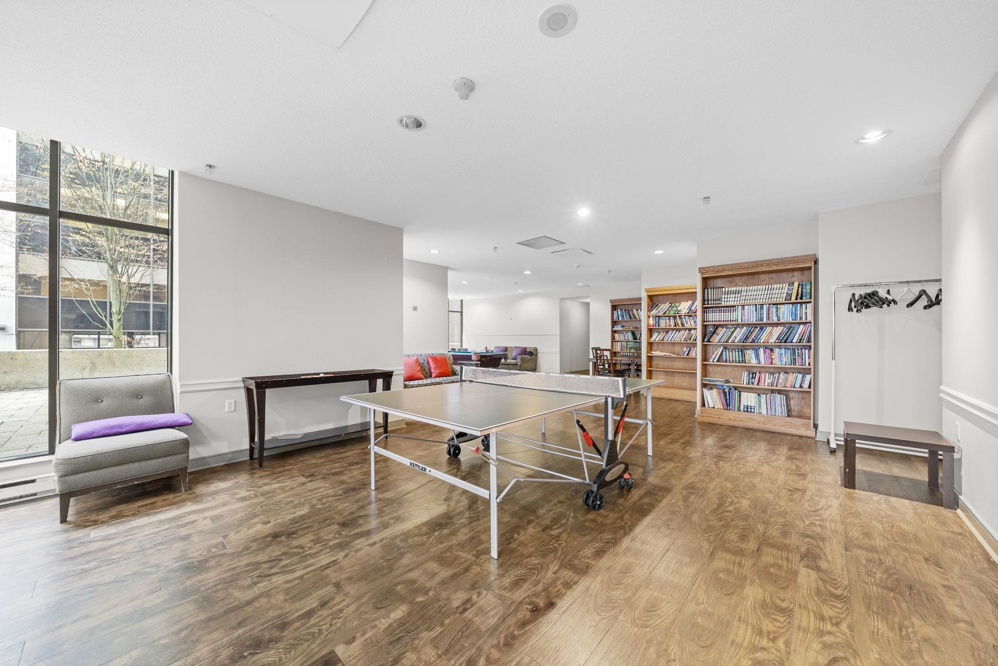 1807 1068 HORNBY STREET