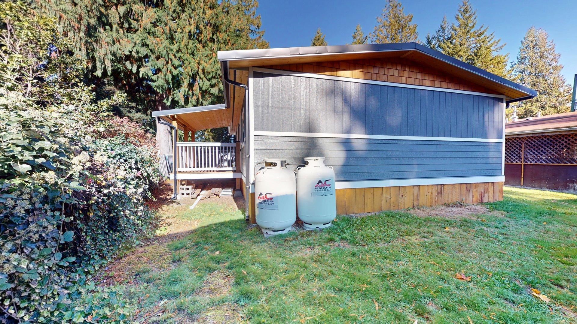 172 1830 MAMQUAM ROAD