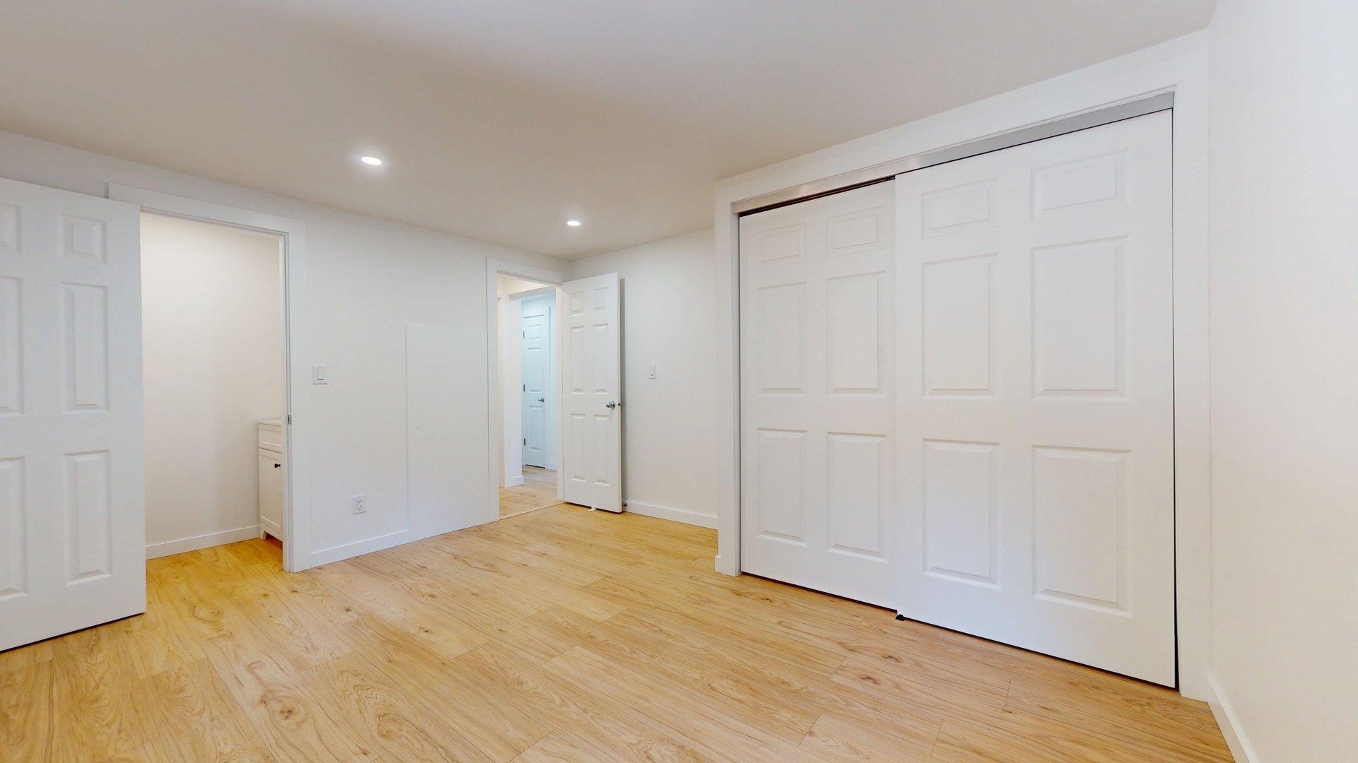 172 1830 MAMQUAM ROAD