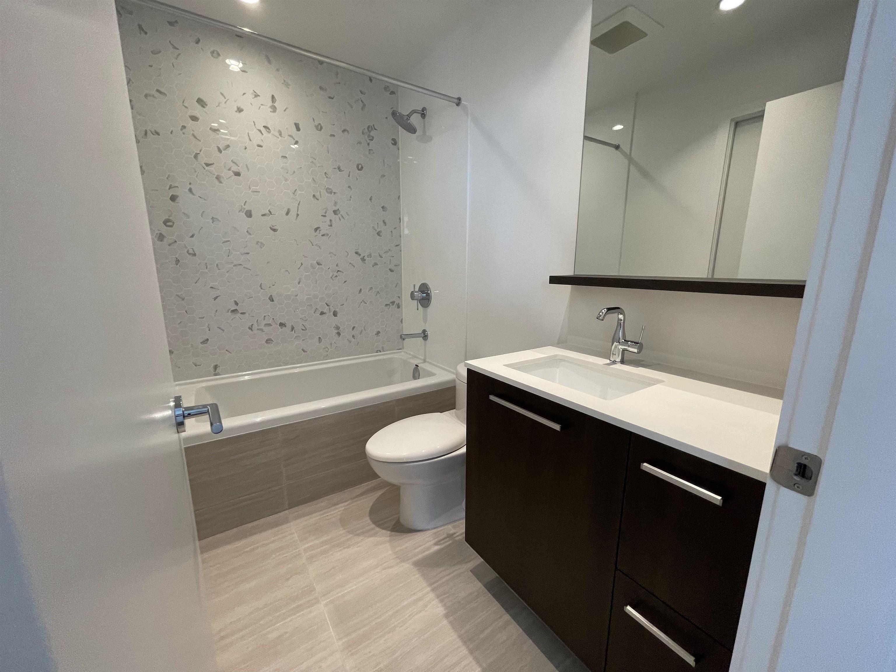 1509 567 CLARKE ROAD