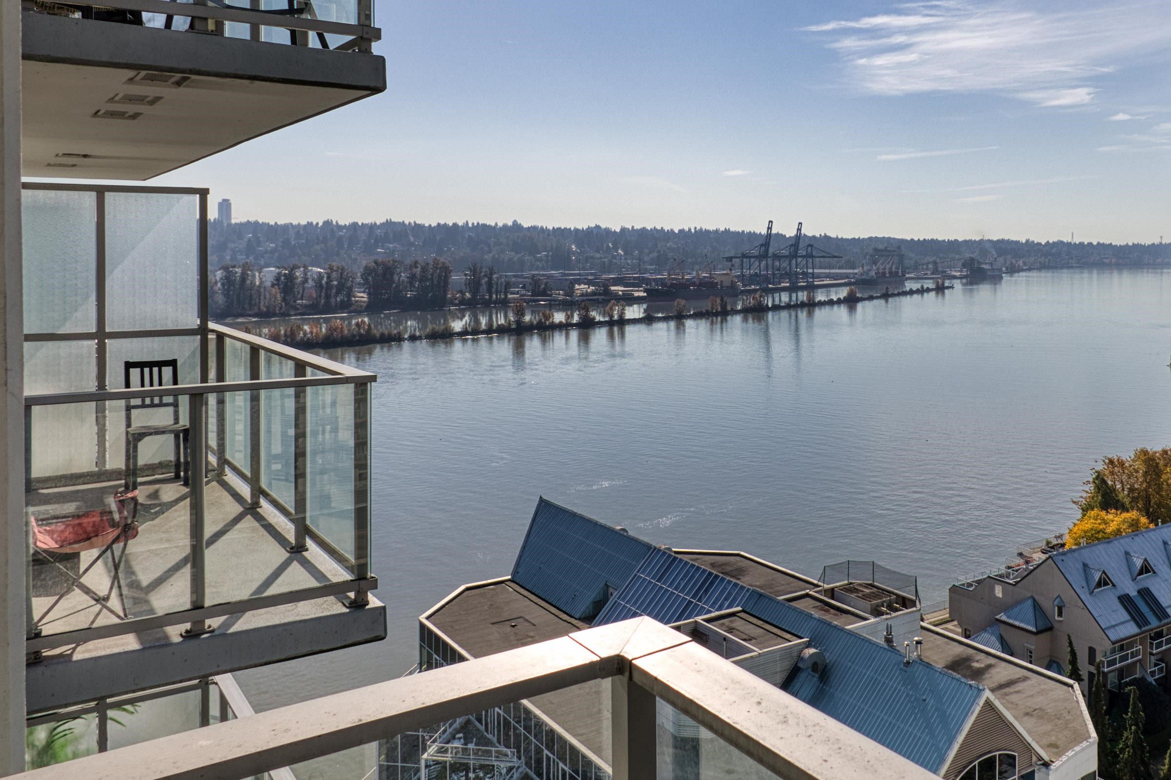 1607 908 QUAYSIDE DRIVE