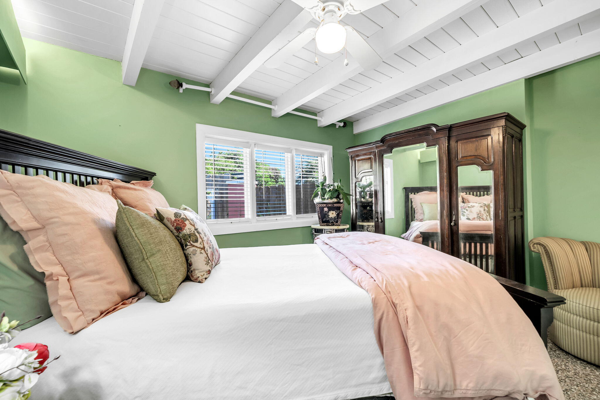 623 Pelican Drive