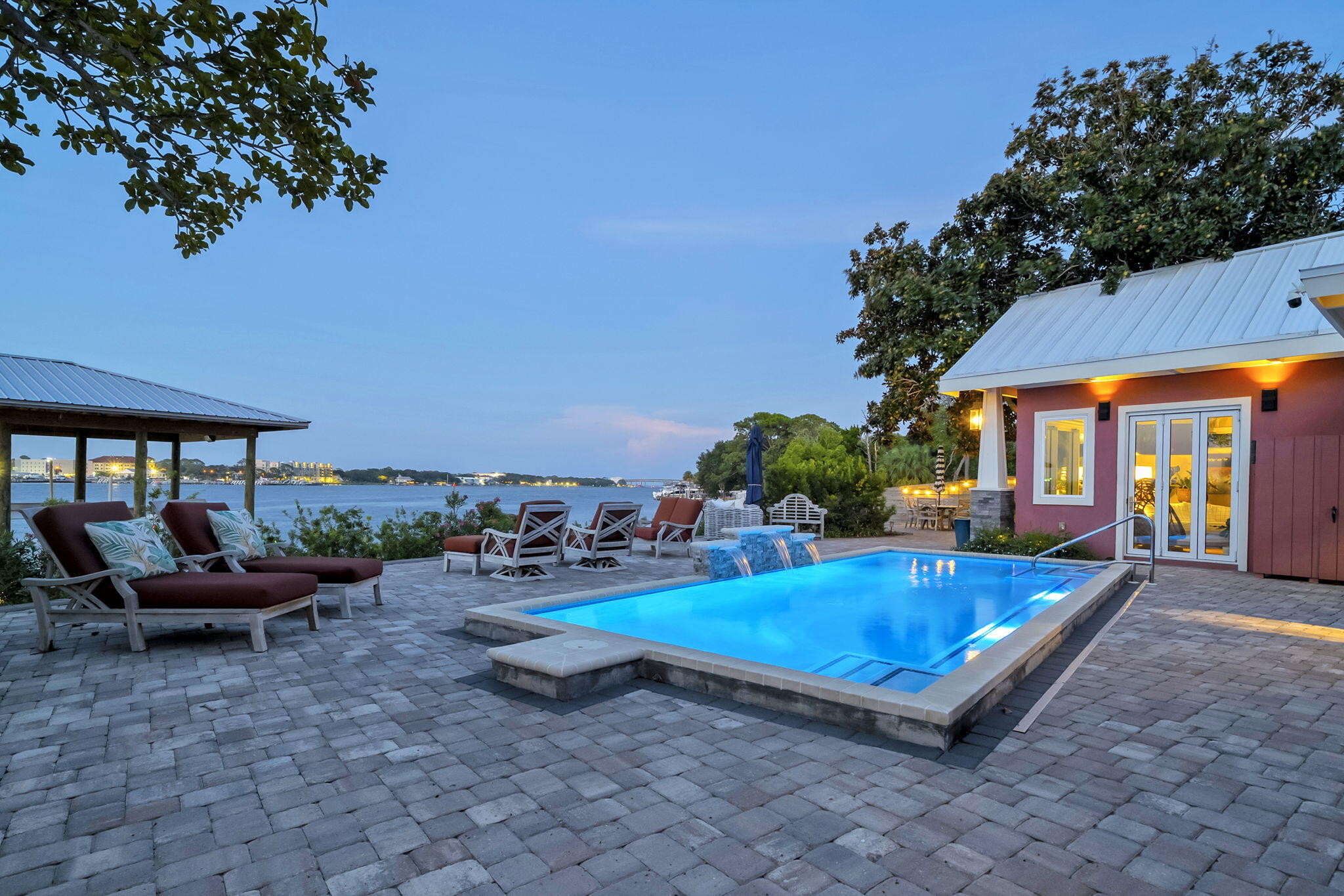 623 Pelican Drive