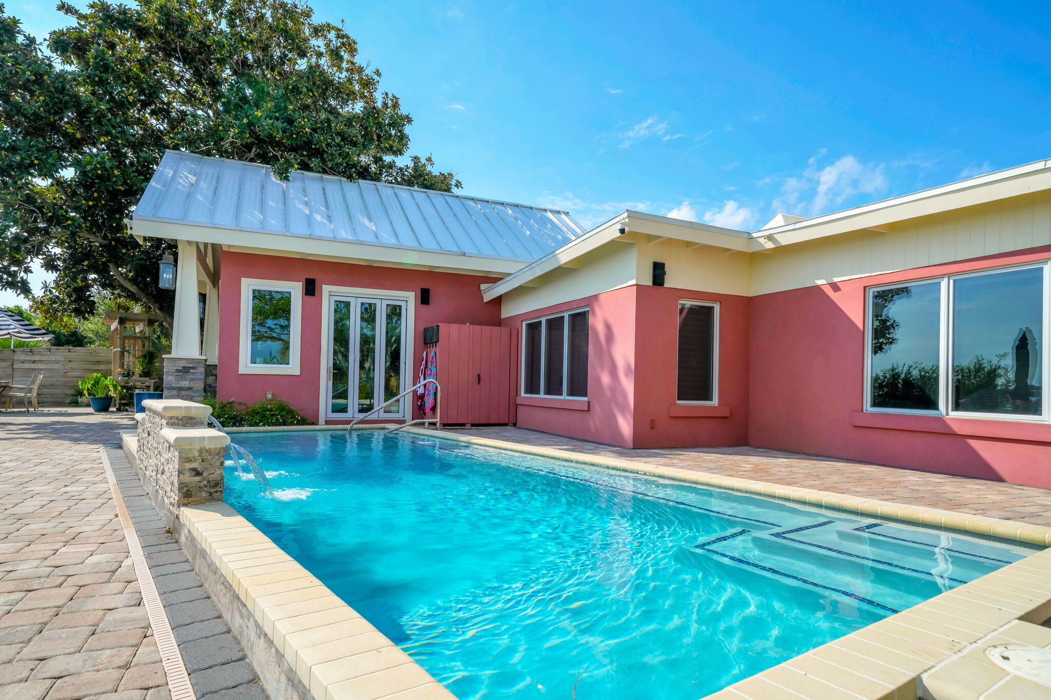 623 Pelican Drive