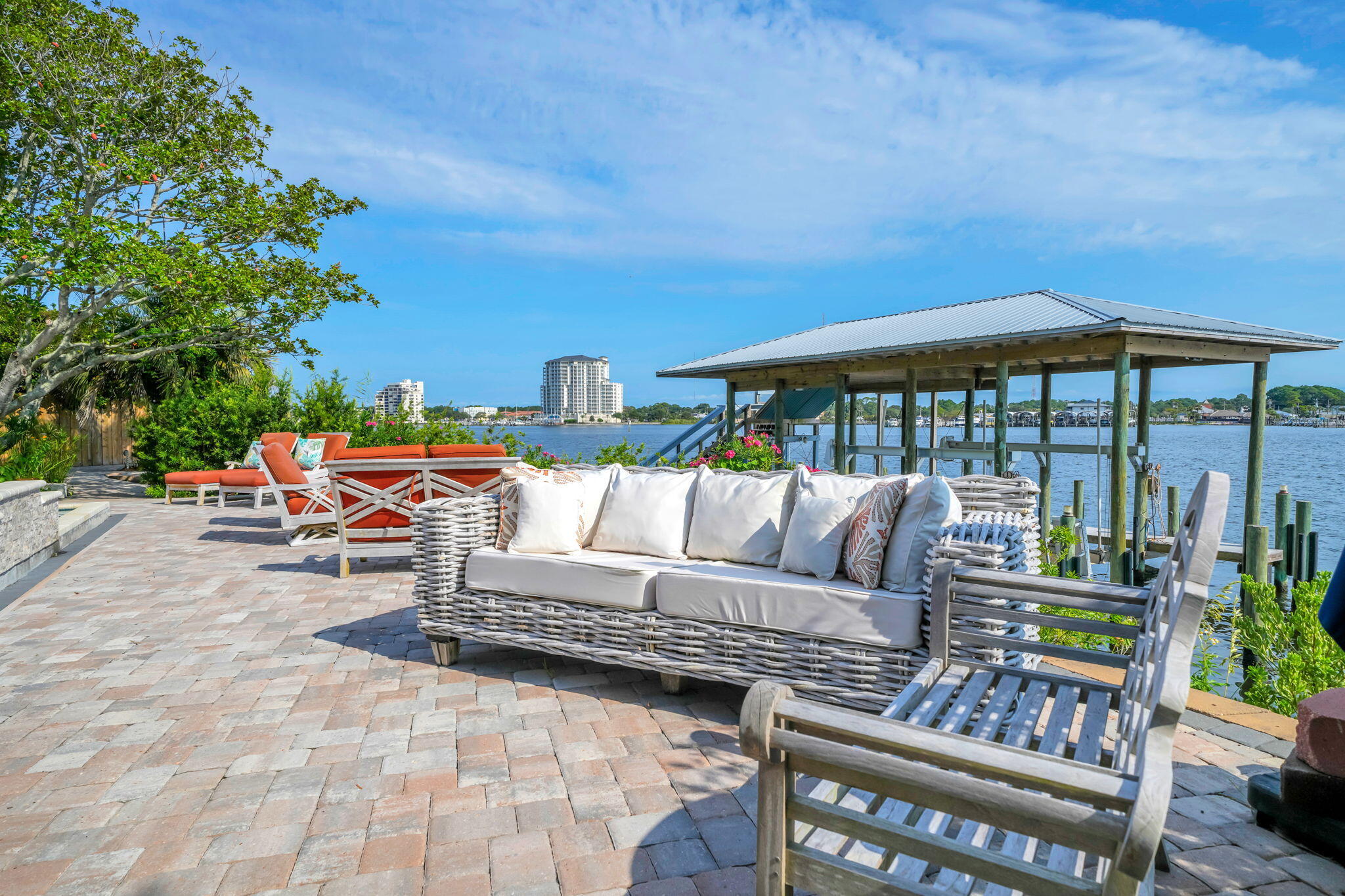 623 Pelican Drive