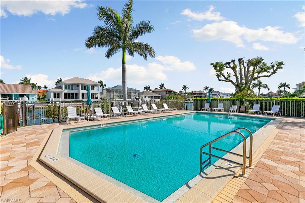 860 Panama CT # 211