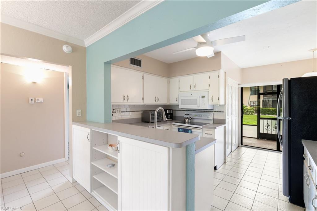 225 S Collier BLVD # 102 Unit: 1-102