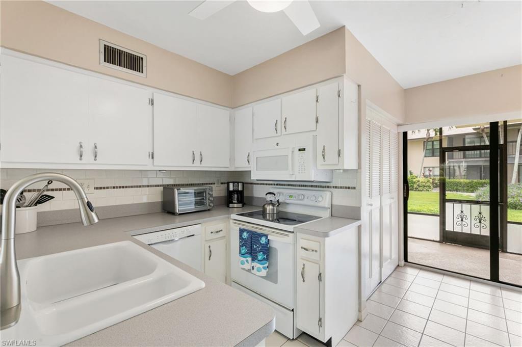 225 S Collier BLVD # 102 Unit: 1-102