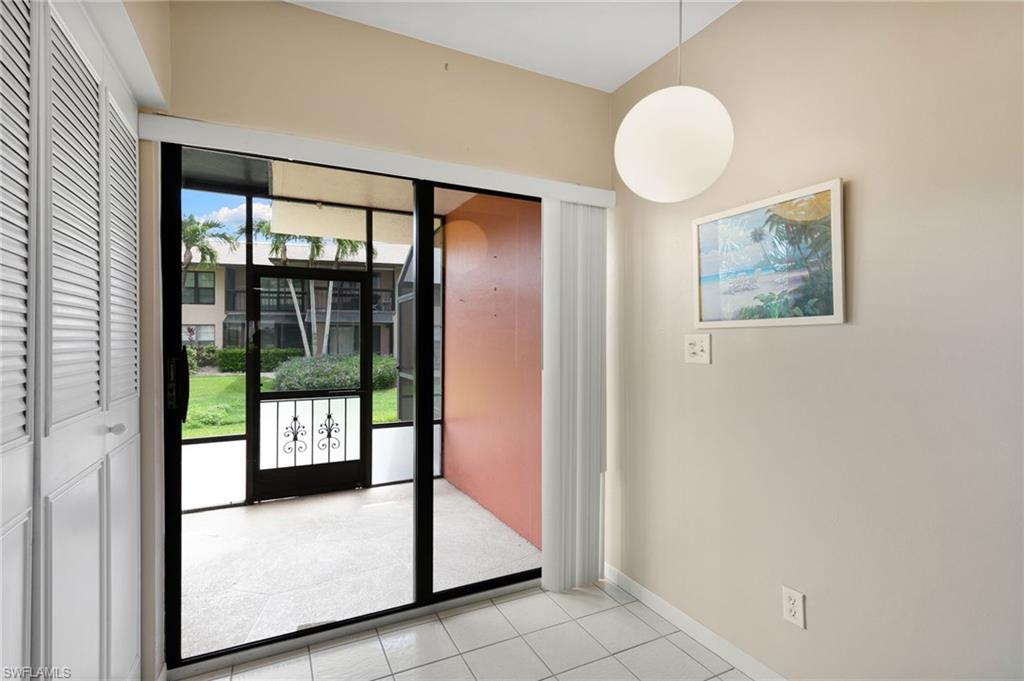 225 S Collier BLVD # 102 Unit: 1-102