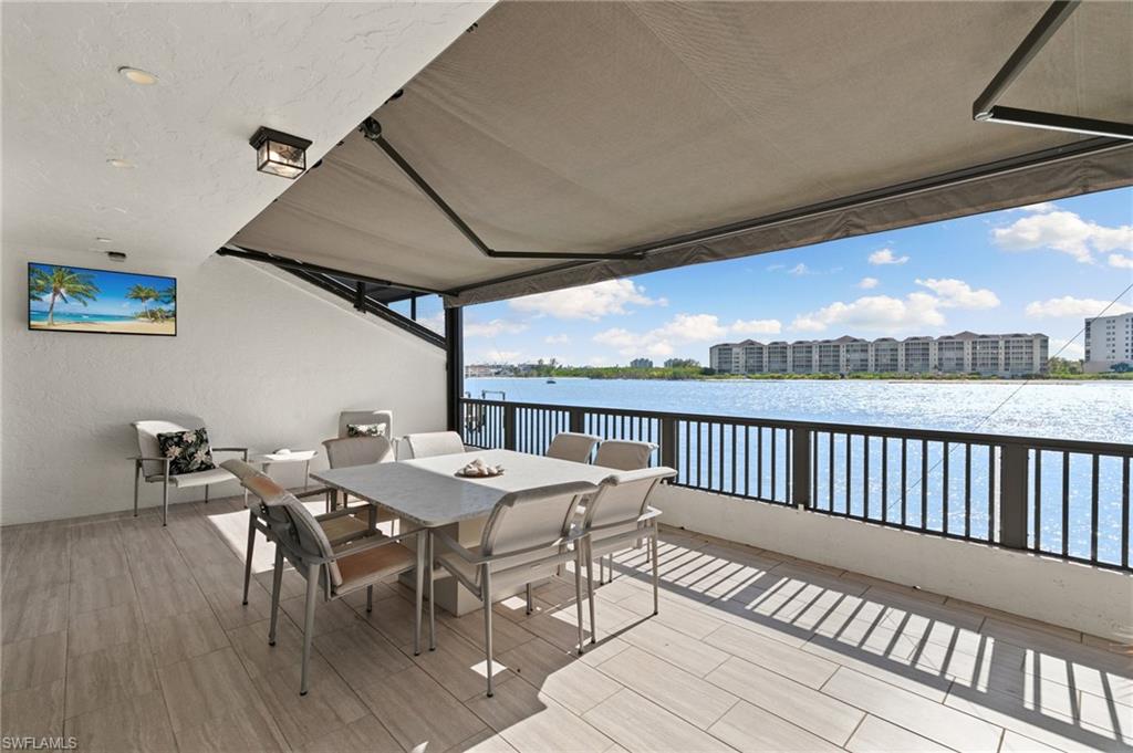 406 La Peninsula BLVD 406