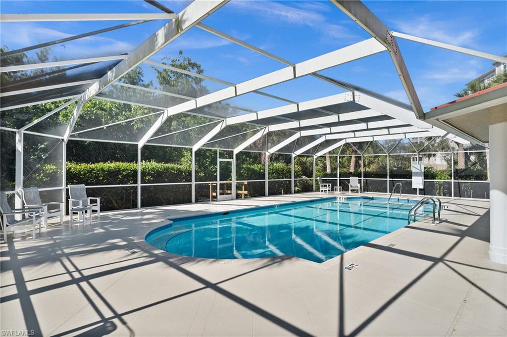 201 Vintage Bay DR B15