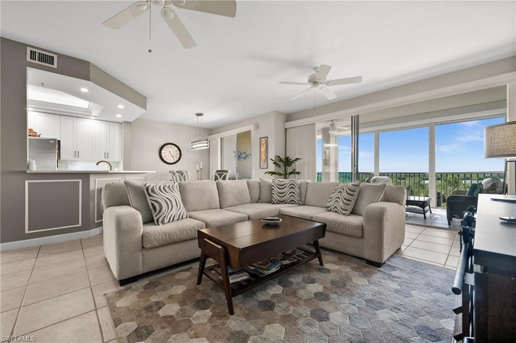 201 Vintage Bay DR B15