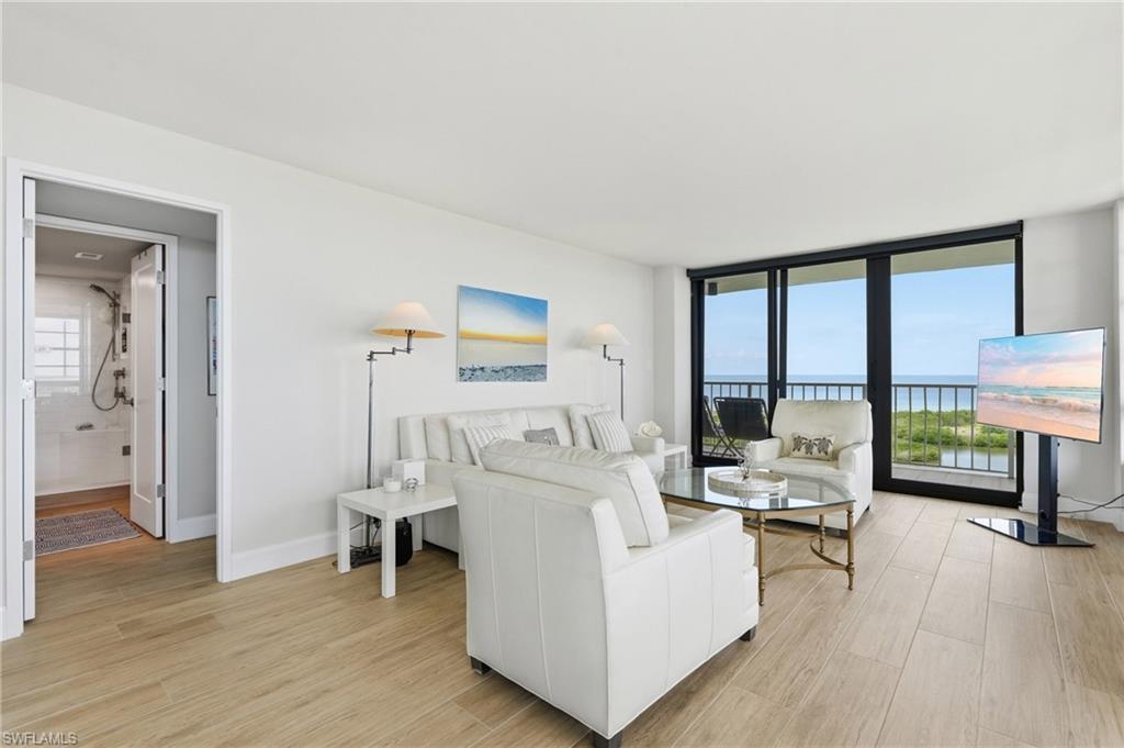 440 Seaview CT 1503