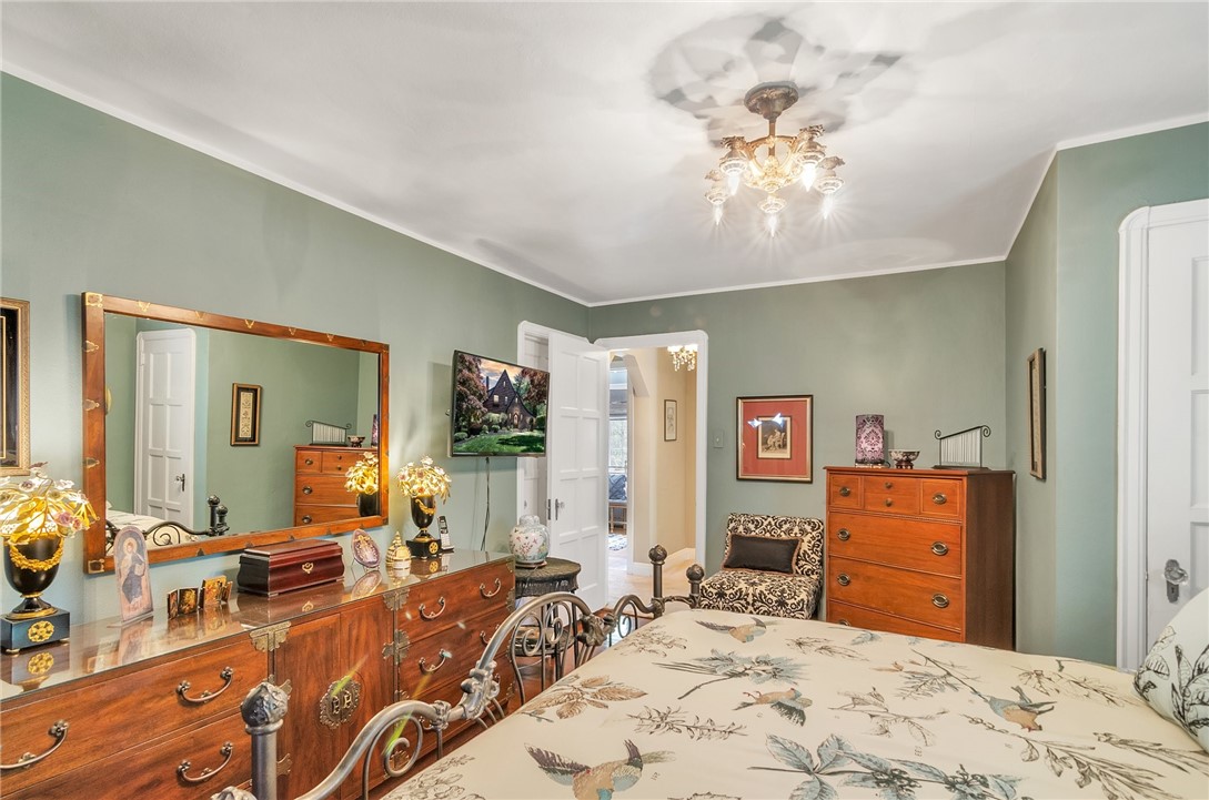 60 MOUNT LEBANON BLVD