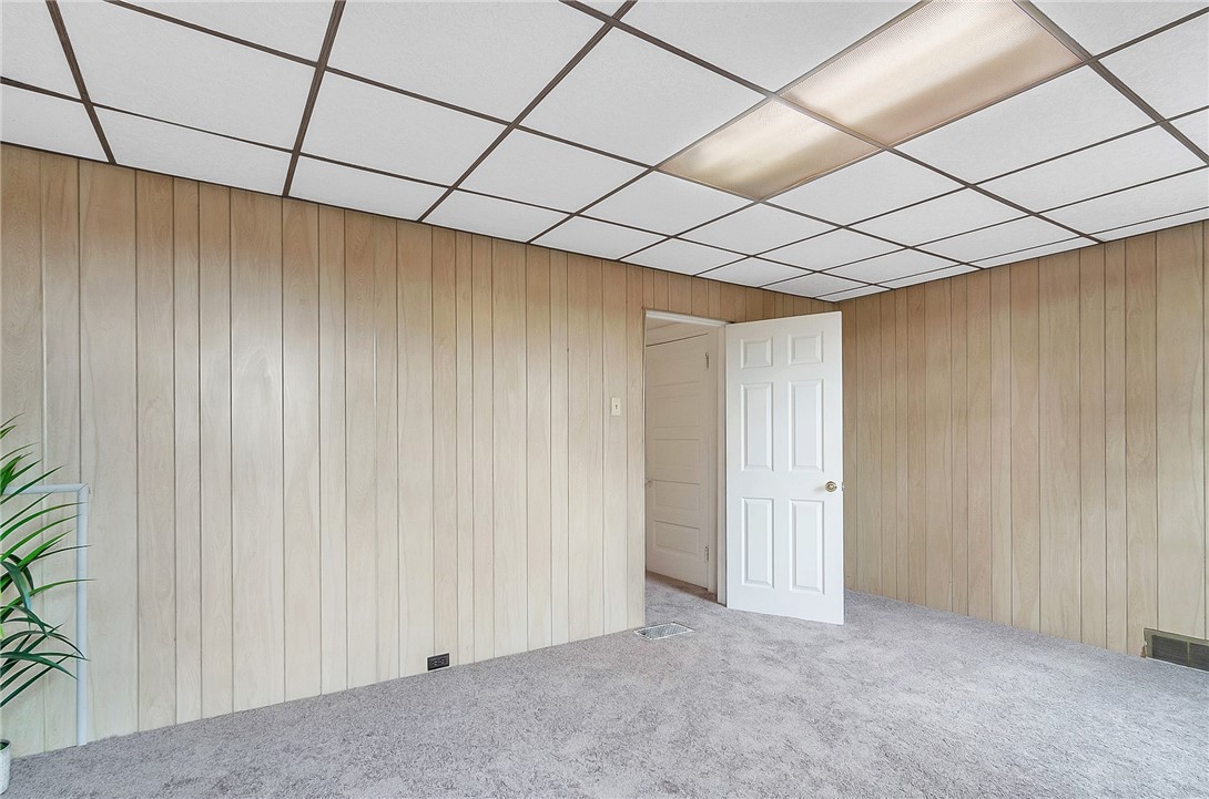 2134 HAZELDELL STREET